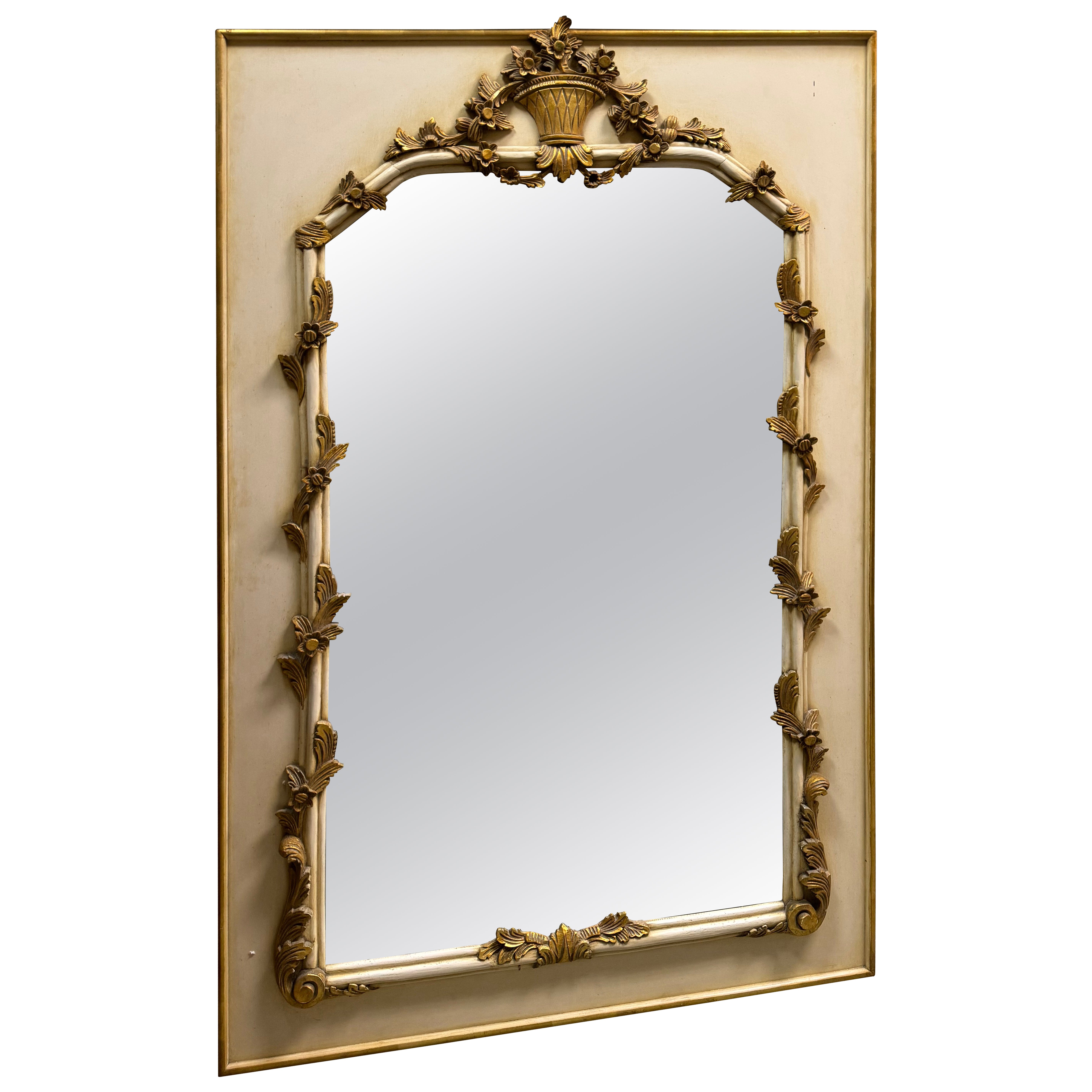 Vintage D. Milch & Son Inc  Miroir de salle doré en vente