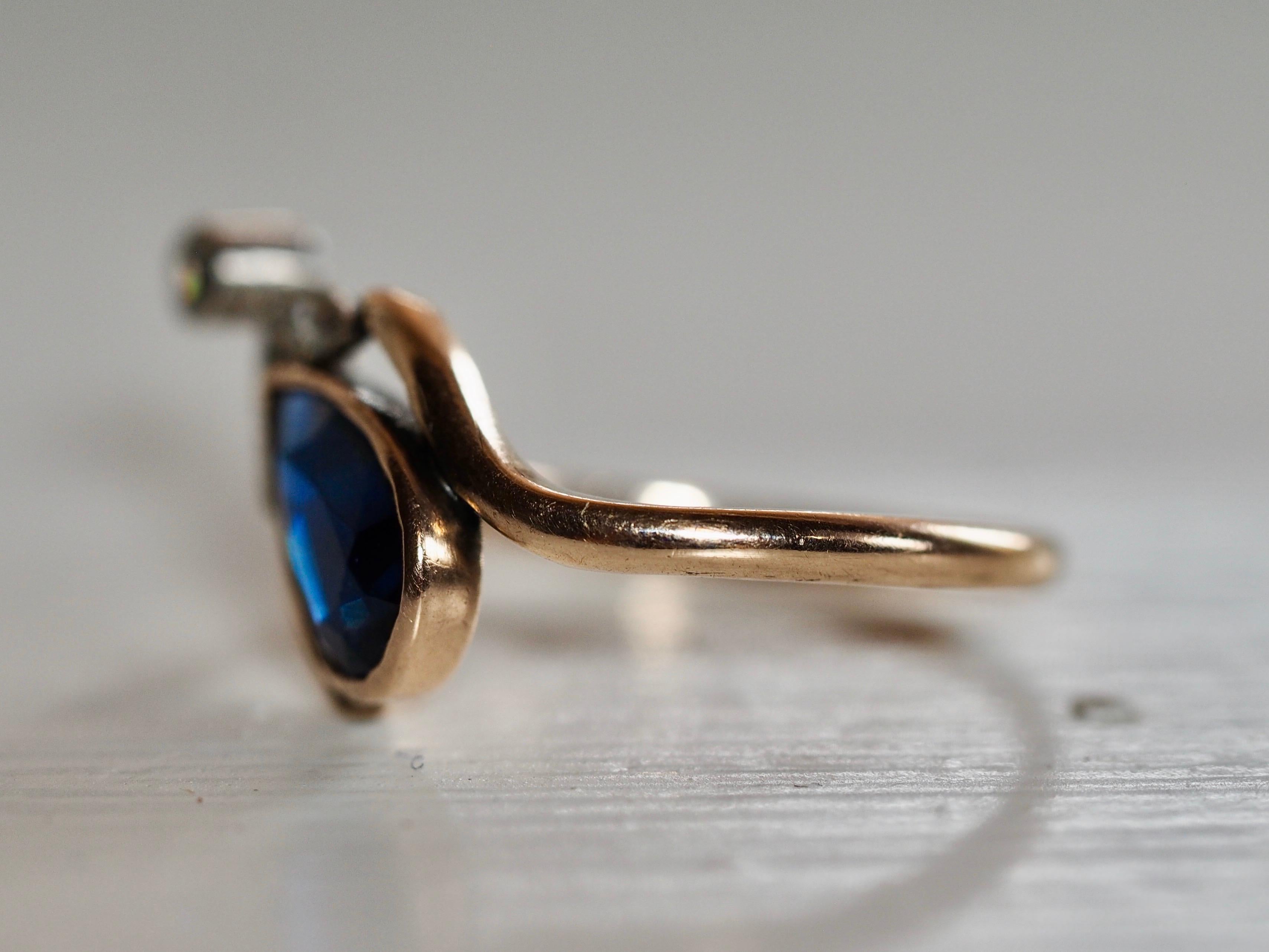 Women's or Men's Vintage Dainty Art Deco Blue Sapphire Pear Ring