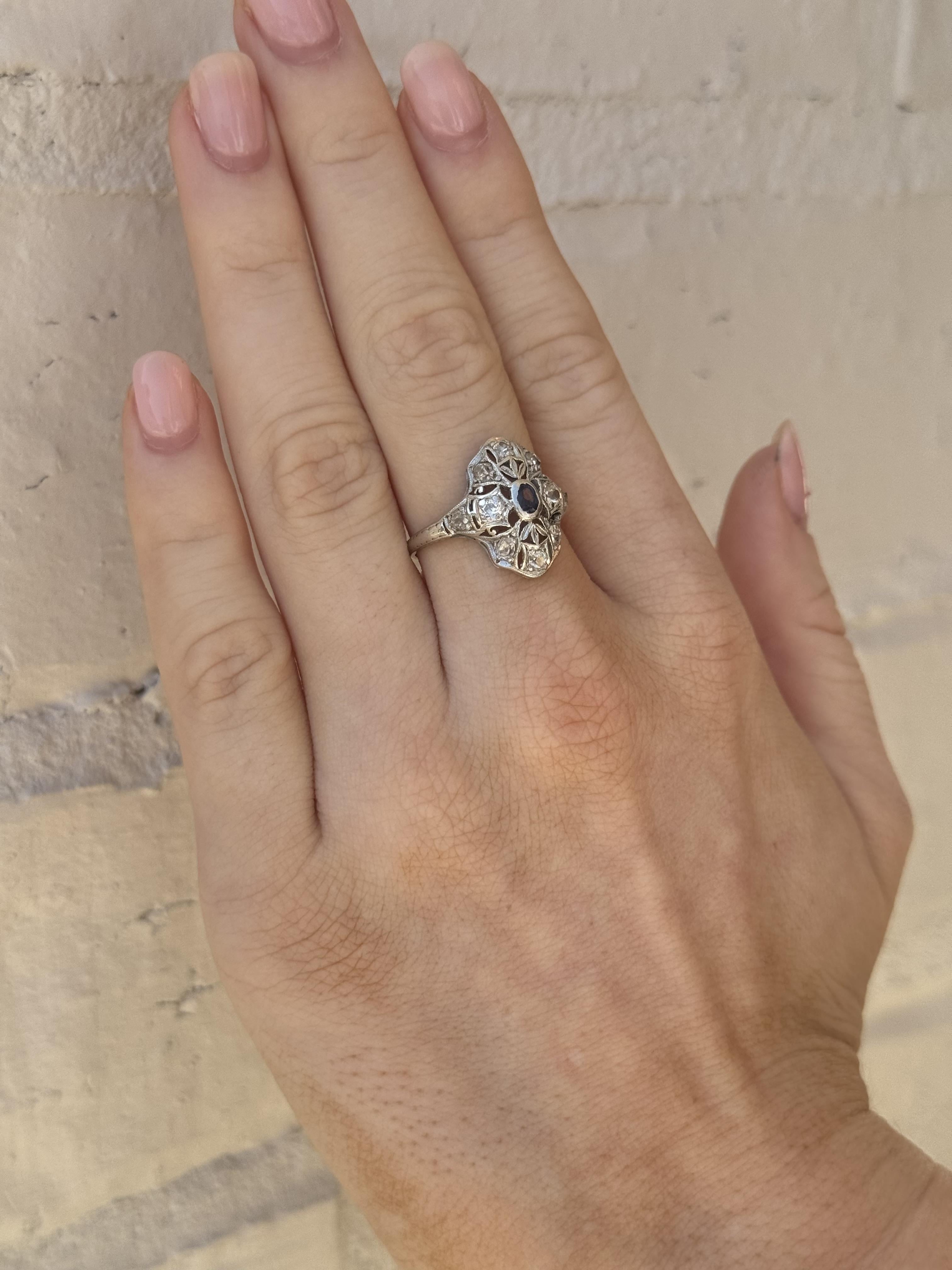 Art Deco Vintage Dainty Platinum Sapphire & Diamond Filigree Ring