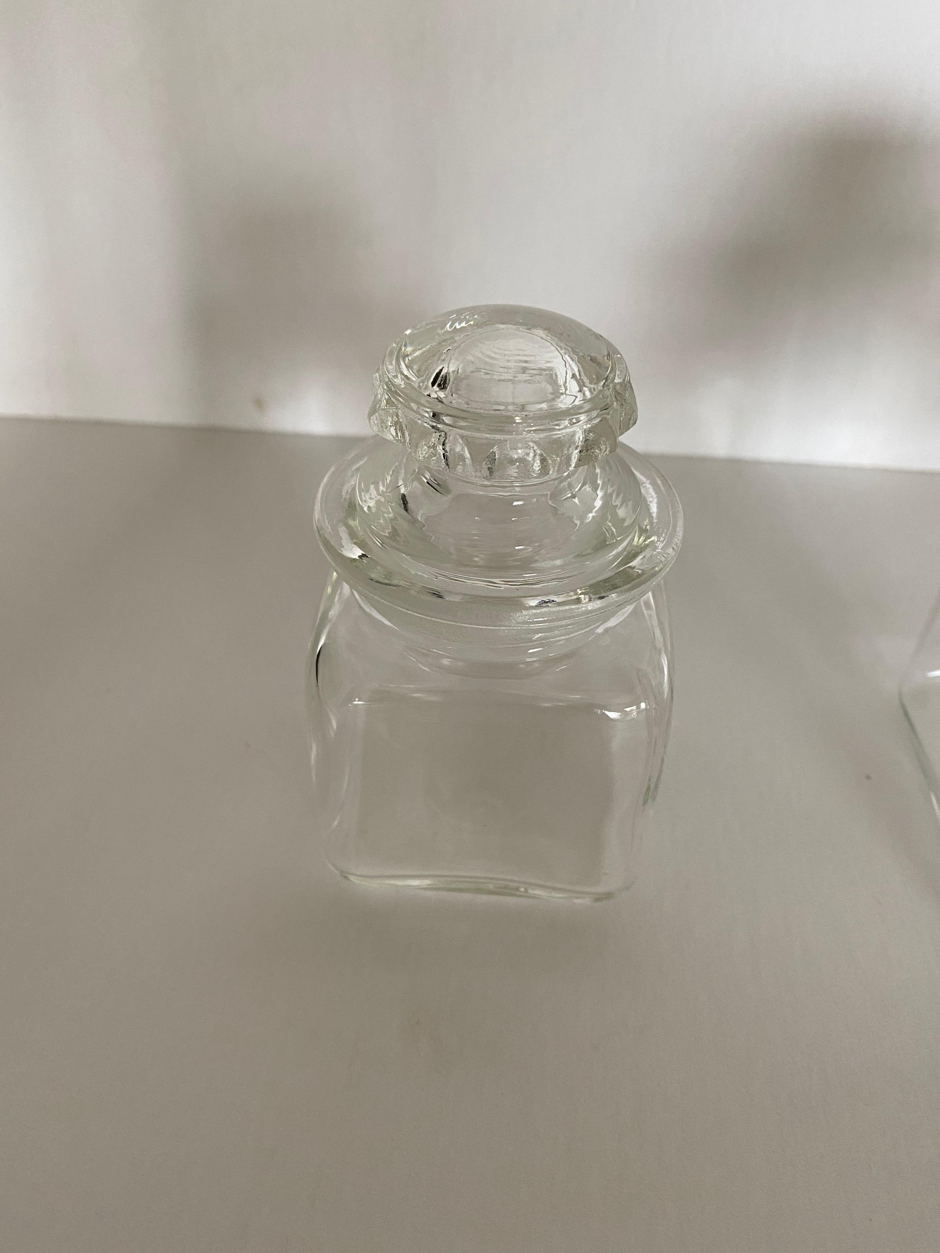 Vintage Dakota Square Drugstore Apothecary Ground Glass Jars with Lids In Good Condition For Sale In Sheffield, MA