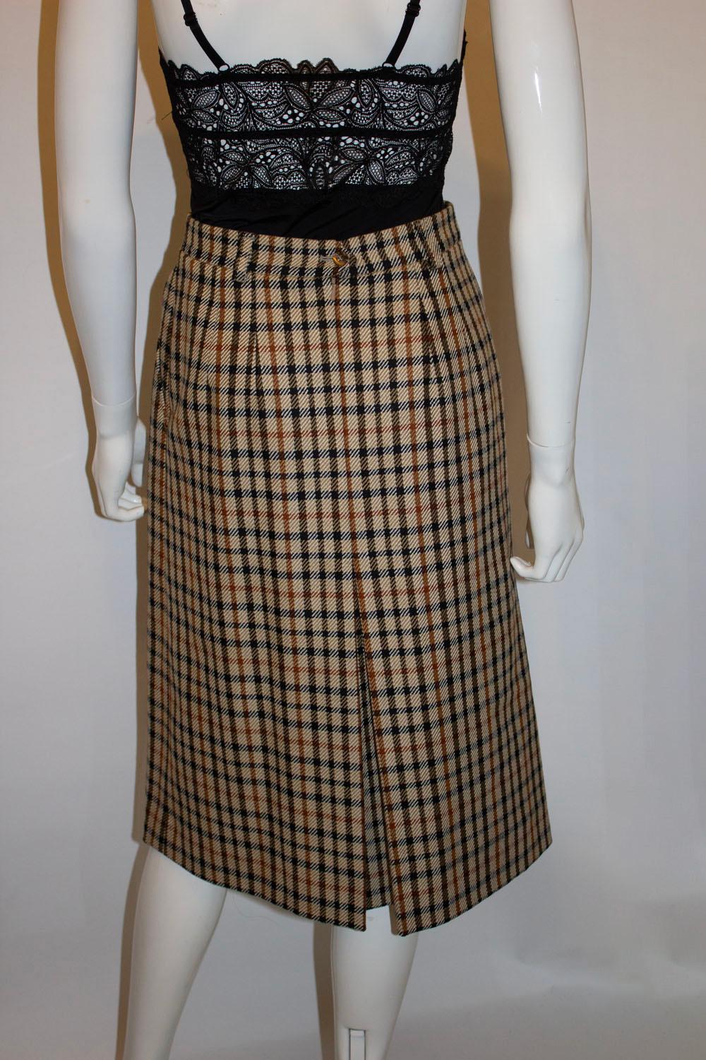 Vintage Daks 1970s  Check Wool  Skirt For Sale 1