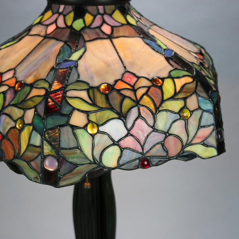 Vintage Dale Tiffany Leaded Glass Table Lamp With Bronzed Metal Base th C For Sale At 1stdibs