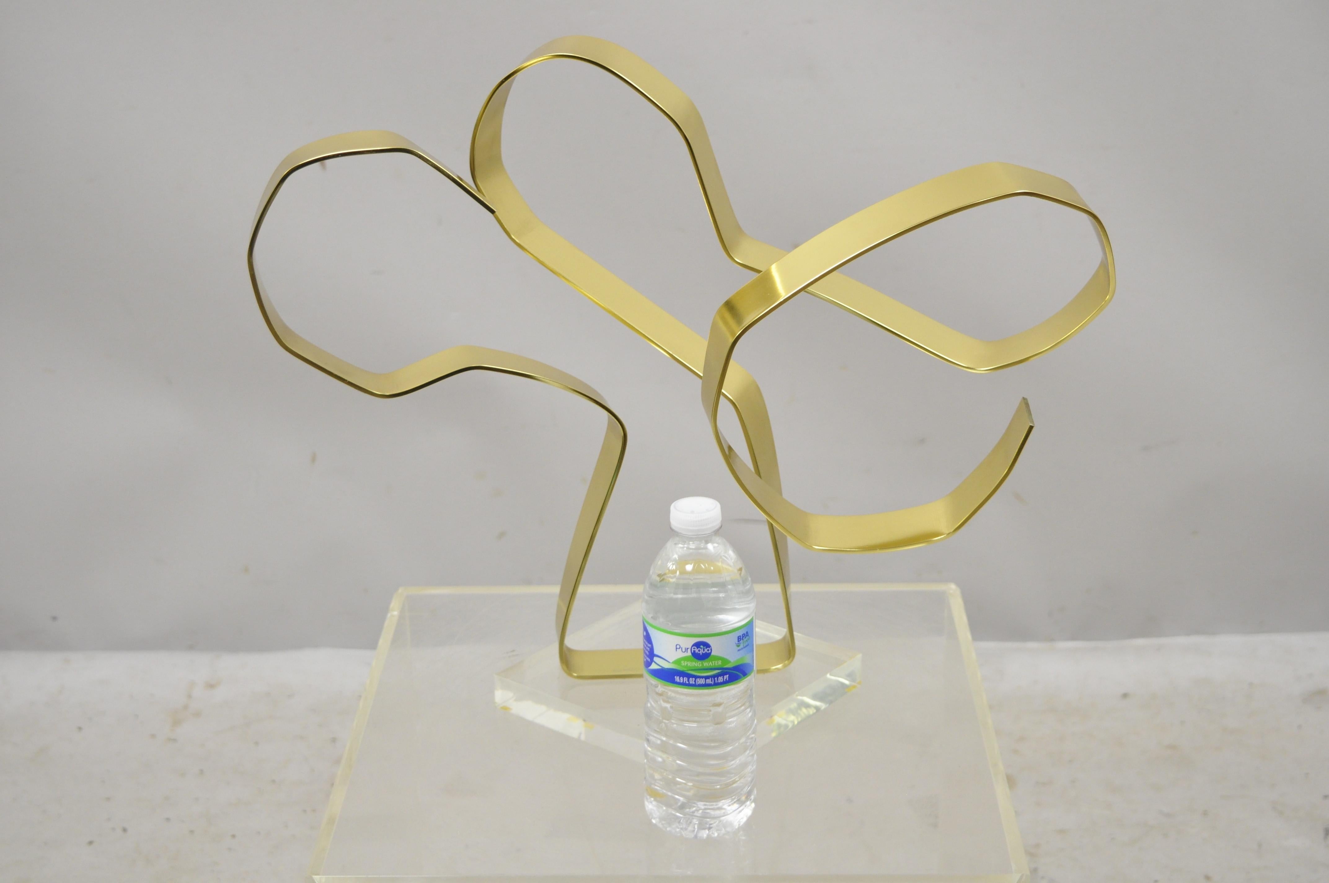 Vintage Dan Murphy 1976 Brass Ribbon Abstract Sculpture on Lucite Base, Signed For Sale 4