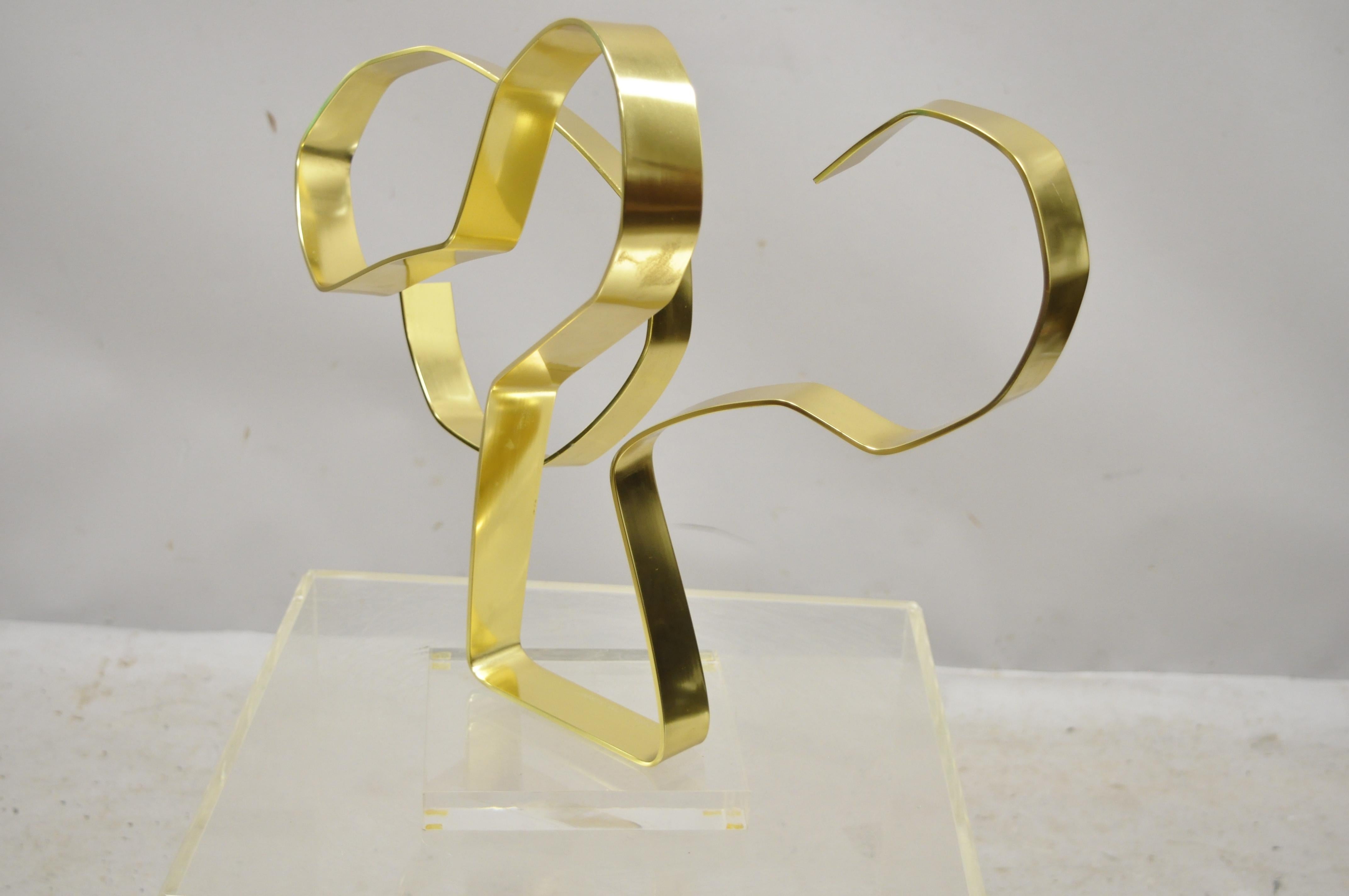 Vintage Dan Murphy 1976 Brass Ribbon Abstract Sculpture on Lucite Base, Signed For Sale 3