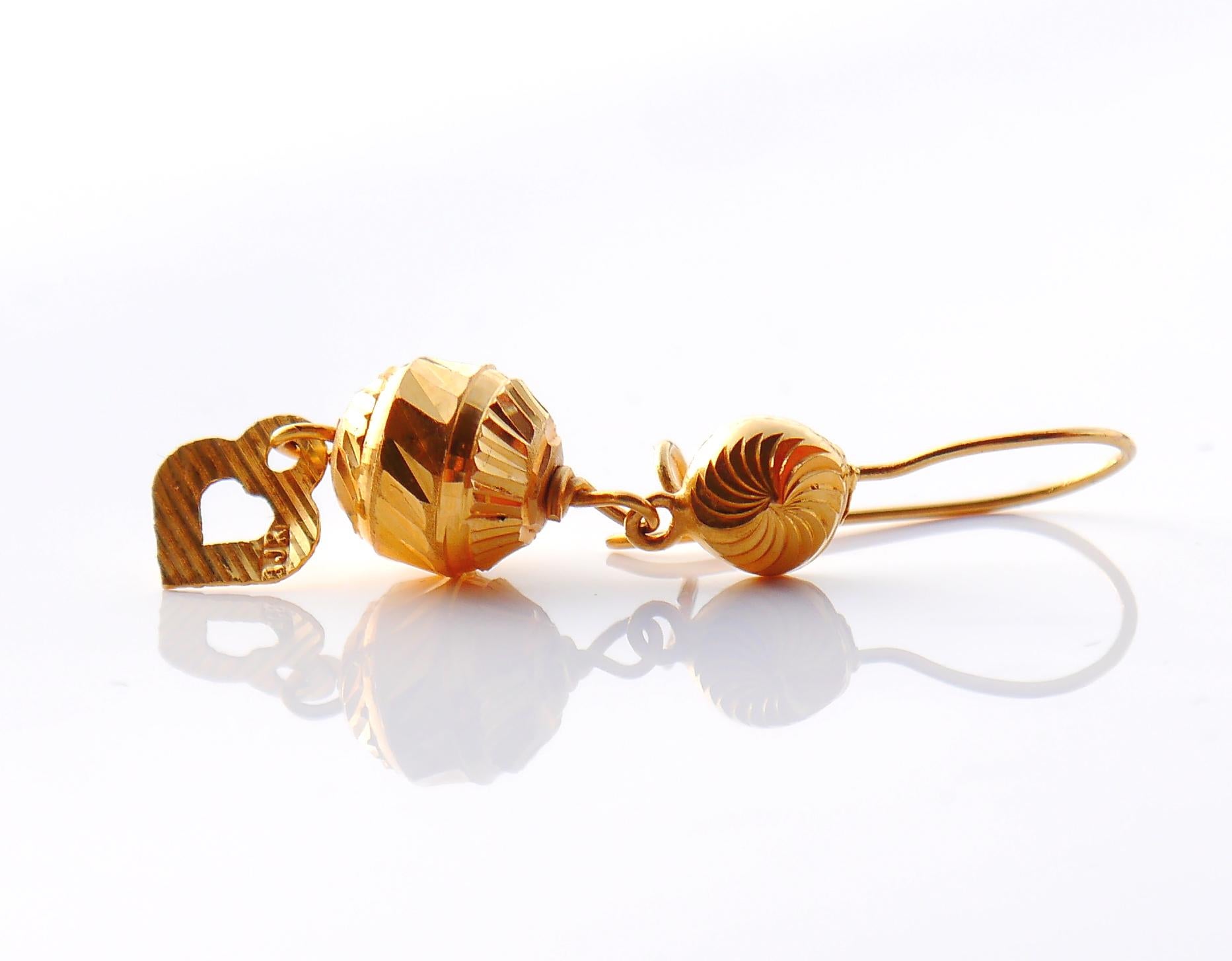 Vintage Dangle Earrings solid 21K Gold /2.6 gr For Sale 1