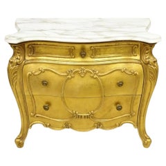 Vintage Daniel Jones, comodino francese in stile Luigi XV con piano in marmo e bombe d'oro