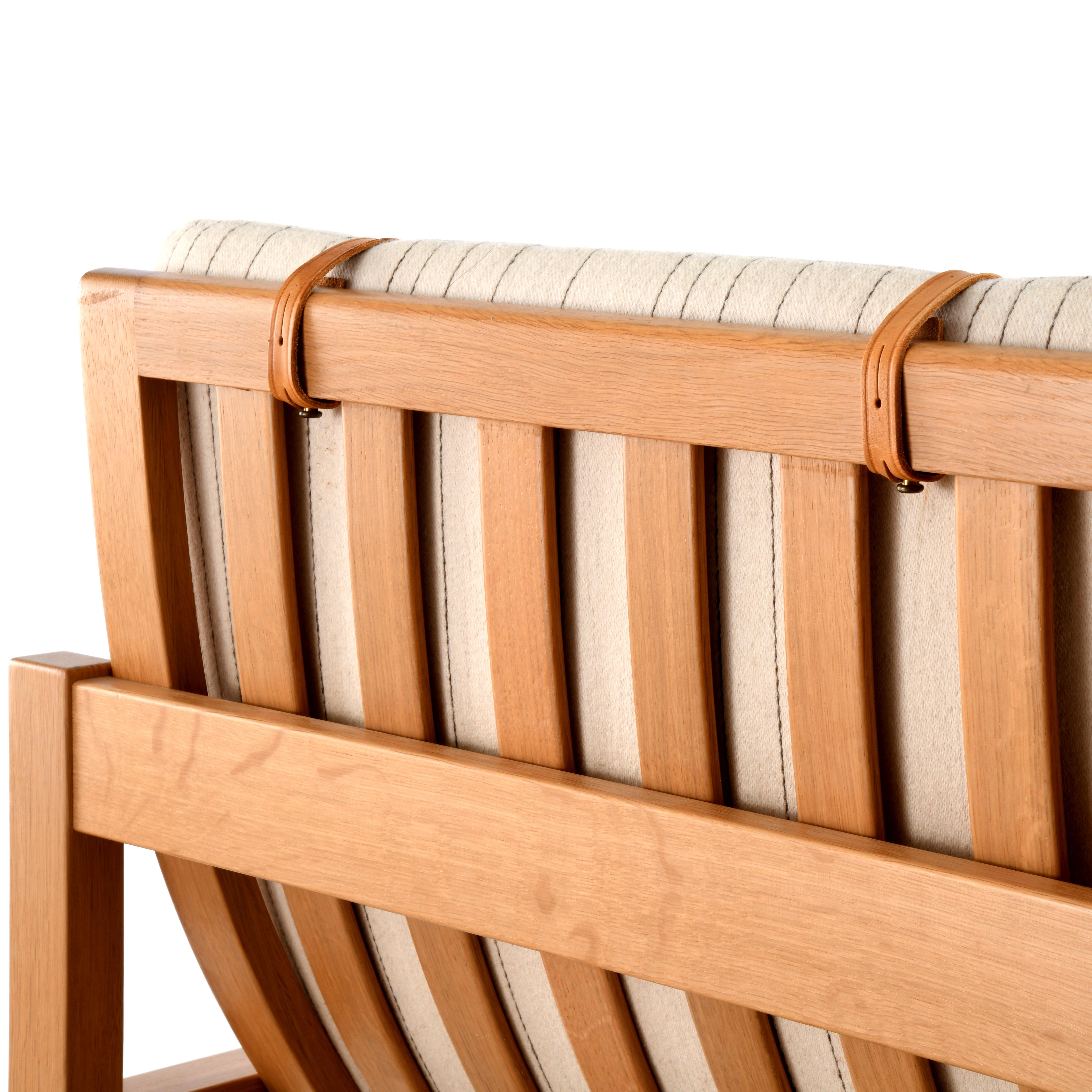 Vintage Danish 2 Seat Sofa Designed by Børge Mogensen Solid Oak and Textile 9