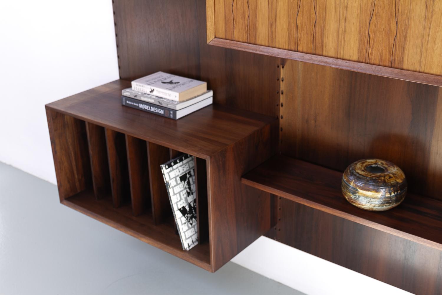 Vintage Danish 3-Bay Rosewood Modular Wall Unit by Poul Cadovius for Cado 1960s. 7