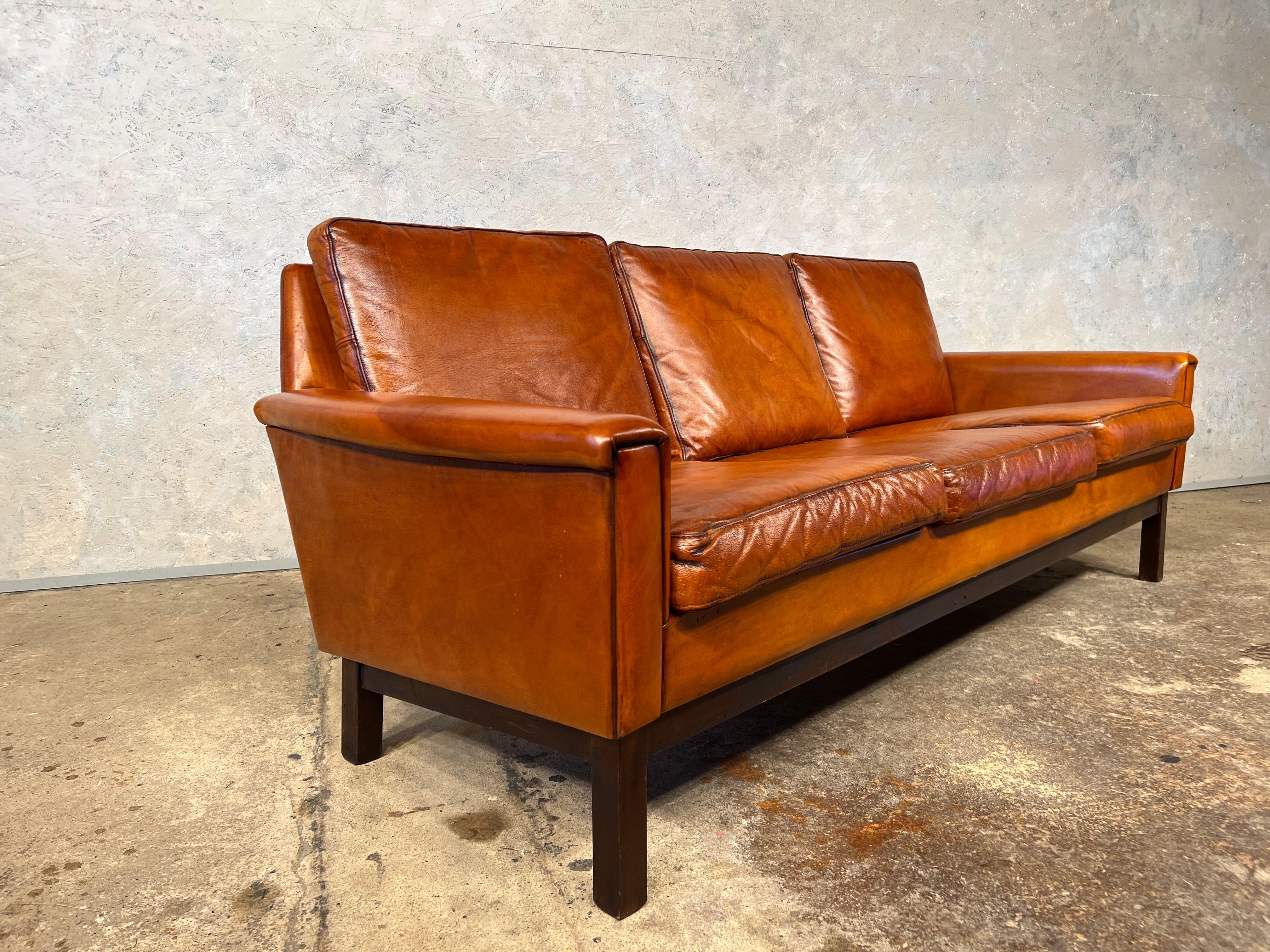 Vintage Danish 70s Mid-Century Light Tan Three Seater Leather Sofa #561 1