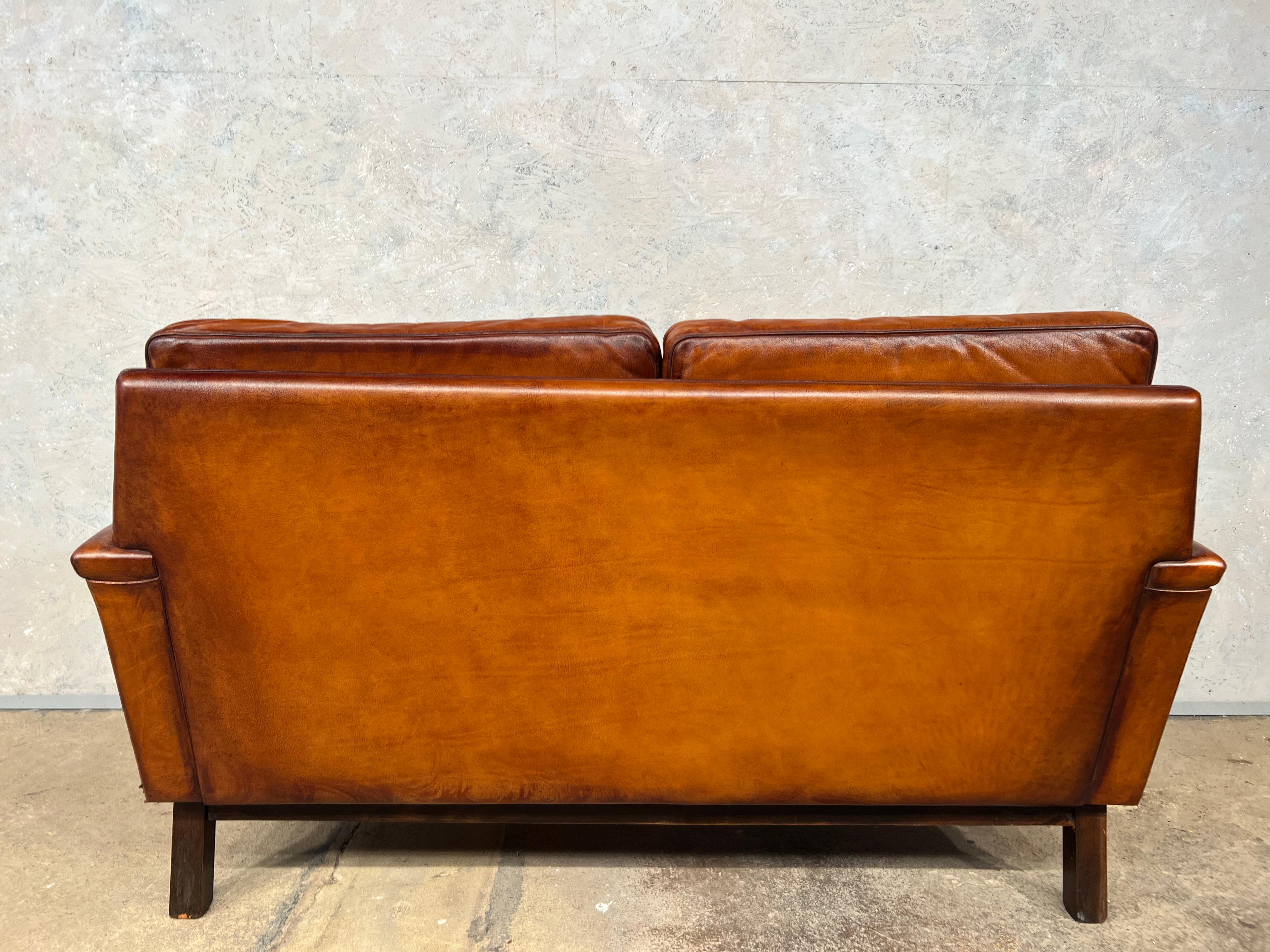 Vintage Danish 70s Mid-Century Light Tan Two Seater Leather Sofa #547 For Sale 3