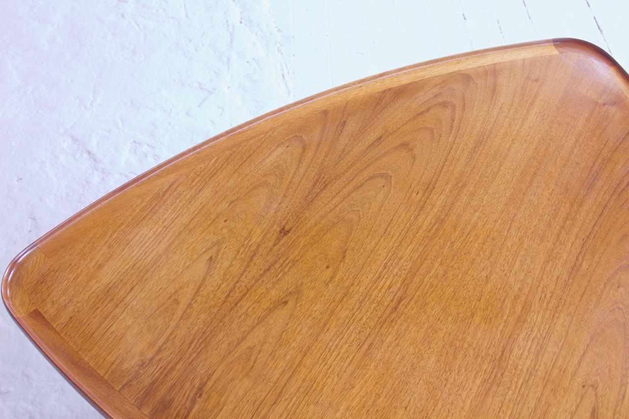 Vintage Danish Arne Hovmand-Olsen Reuleaux Triangle Side Table in Teak, 1960s 1