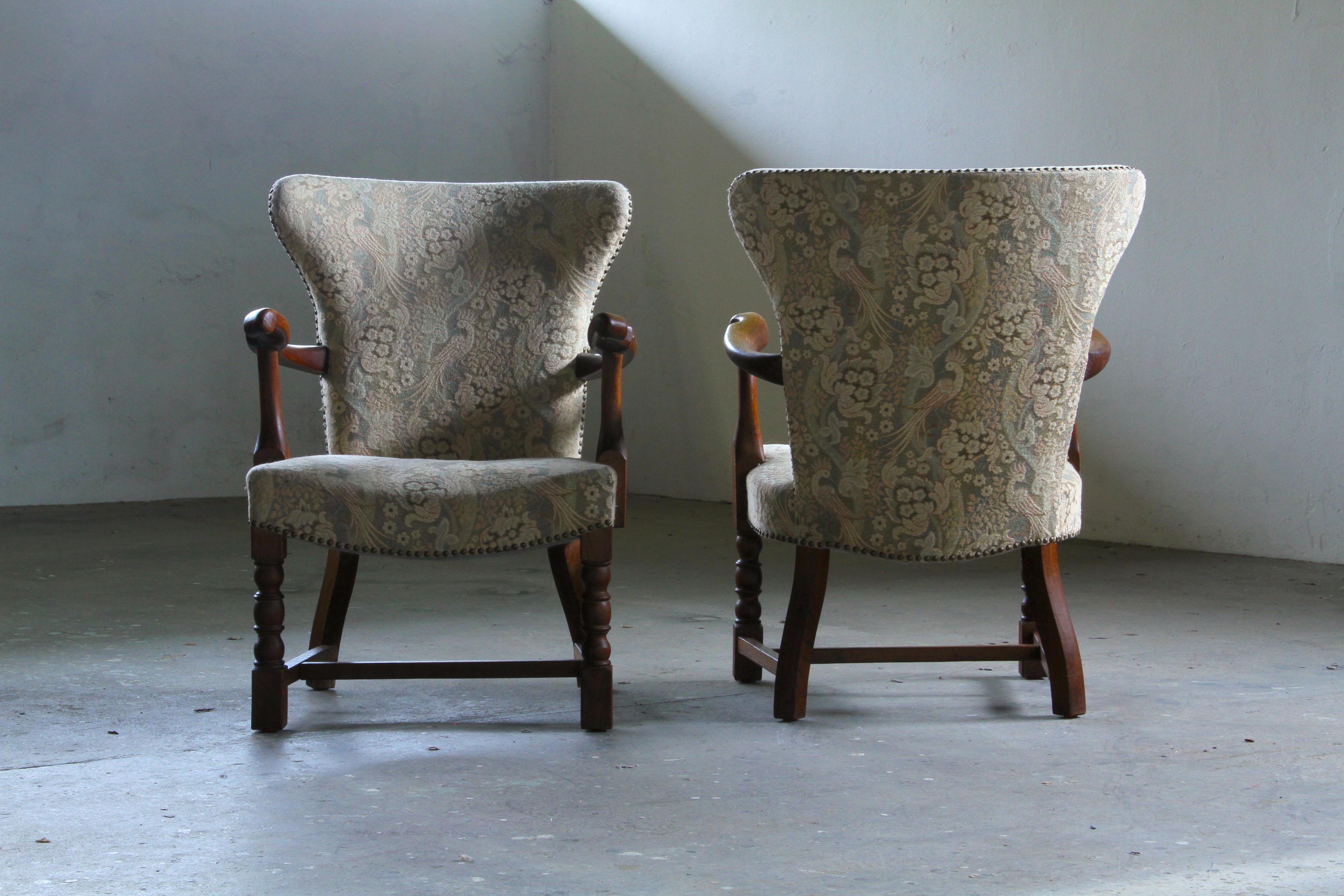 Vintage Danish Art Deco Pair of Armchairs in Massiv Eiche - 1940s (Moderne der Mitte des Jahrhunderts) im Angebot