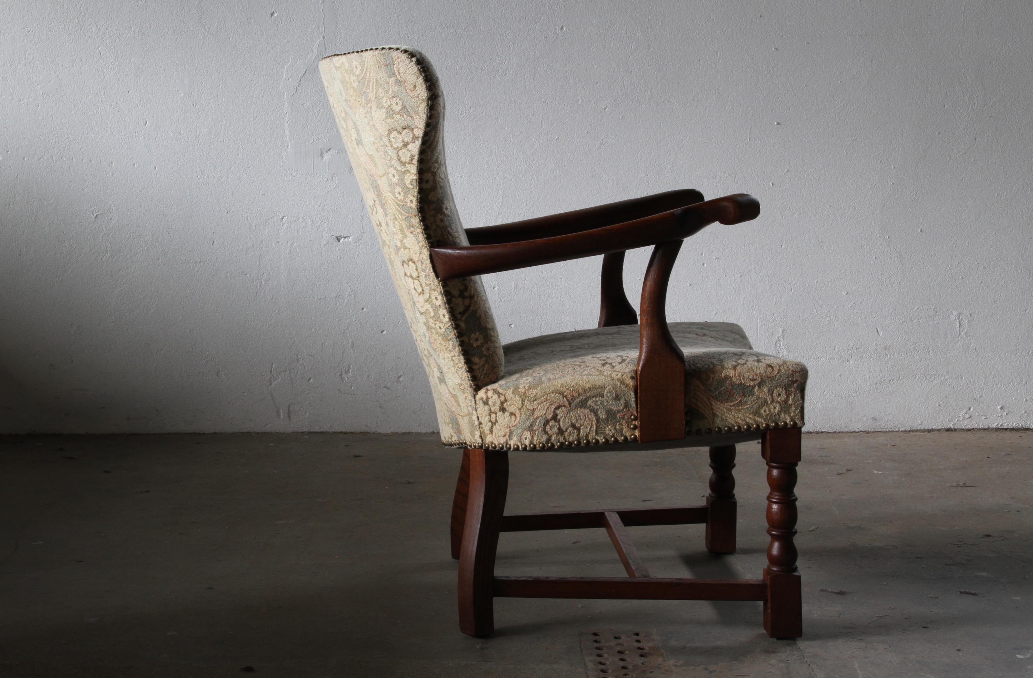 Vintage Danish Art Deco Pair of Armchairs in Massiv Eiche - 1940s (Mitte des 20. Jahrhunderts) im Angebot