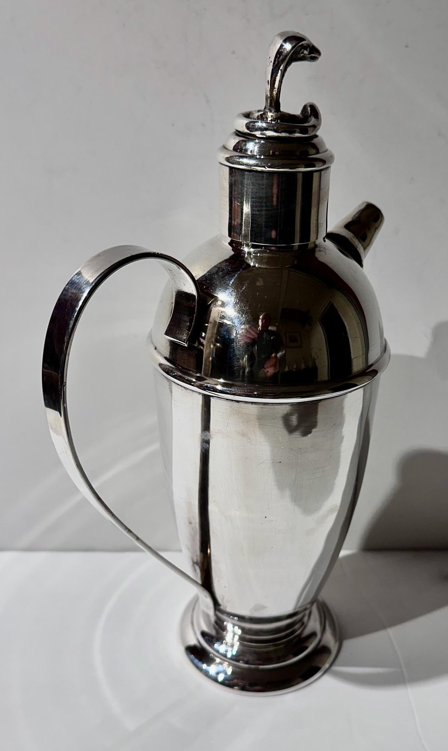 Vintage Danish Art Deco Silver Plated Cocktail Shaker by Prima Sølvplet For Sale 4