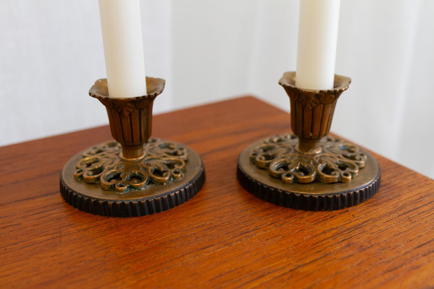 Dänische Vintage-Kerzenhalter aus Bronze im Art nouveau-Stil, 1930er Jahre. Satz von 2.  im Angebot 14