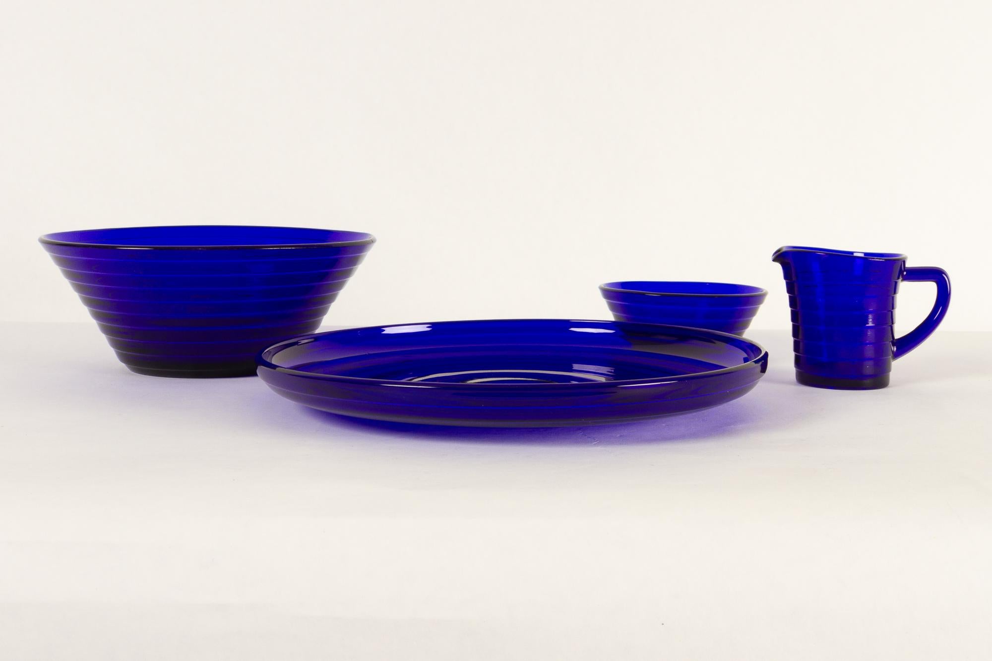 Vintage Danish Blue Glass Set 1930s Set of 4 In Good Condition For Sale In Asaa, DK