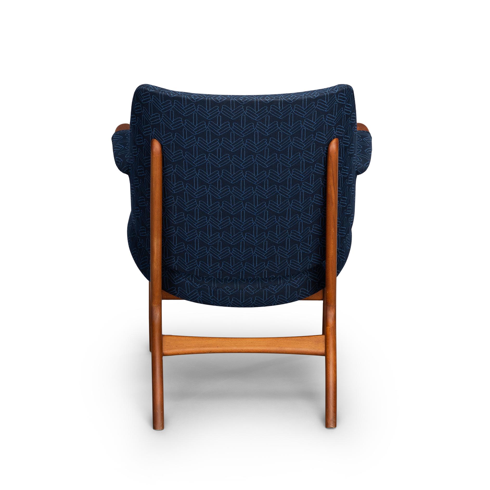 Vintage Danish Blue Model No. 14L Armchair from Poul Hundevad, 1950s In Good Condition In Elshout, NL
