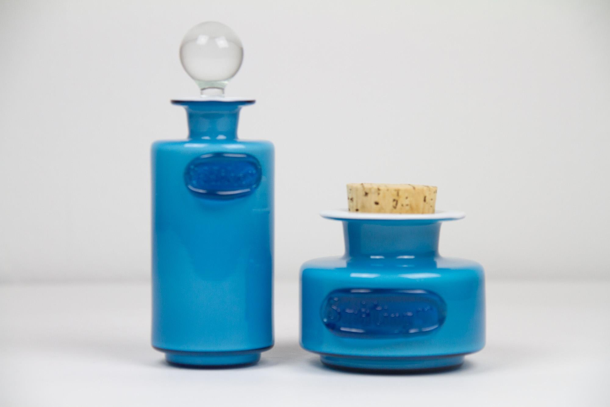 Pots en verre bleu pâle danois vintage de Michael Bang pour Holmegaard, années 1960 en vente 4
