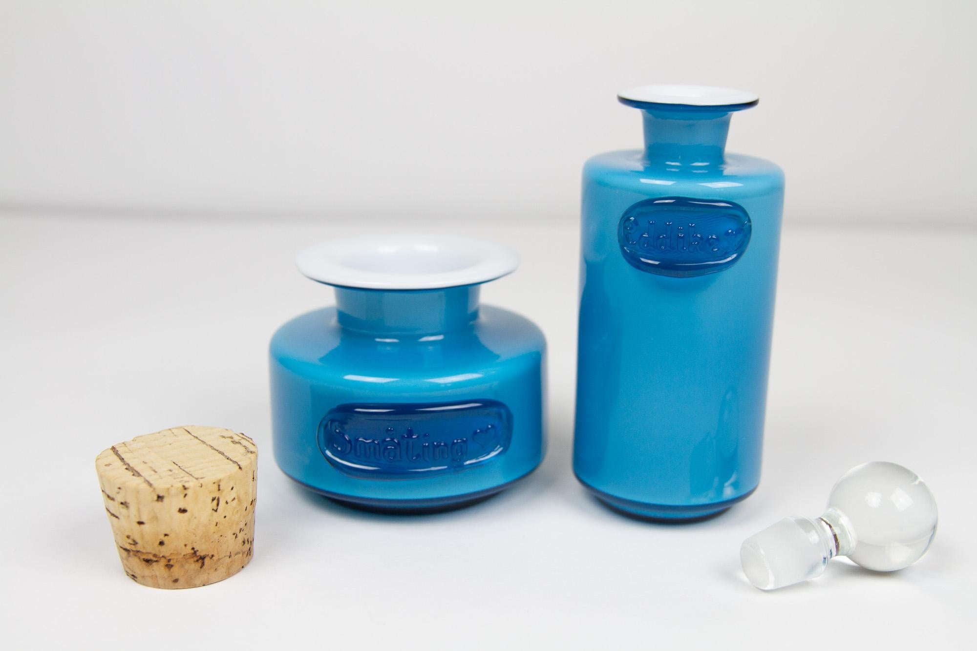 Pots en verre bleu pâle danois vintage de Michael Bang pour Holmegaard, années 1960 Bon état - En vente à Asaa, DK