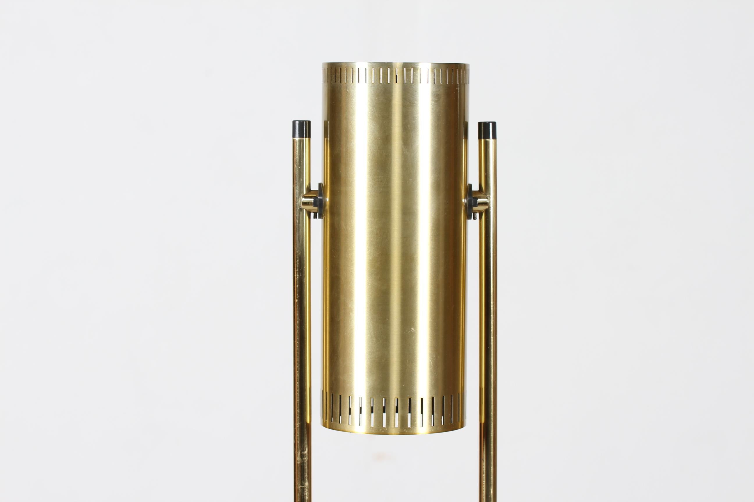 Mid-Century Modern Vintage Danish Brass Trombone Floor Lamp by Jo Hammerborg for Fog & Mørup 1970s For Sale