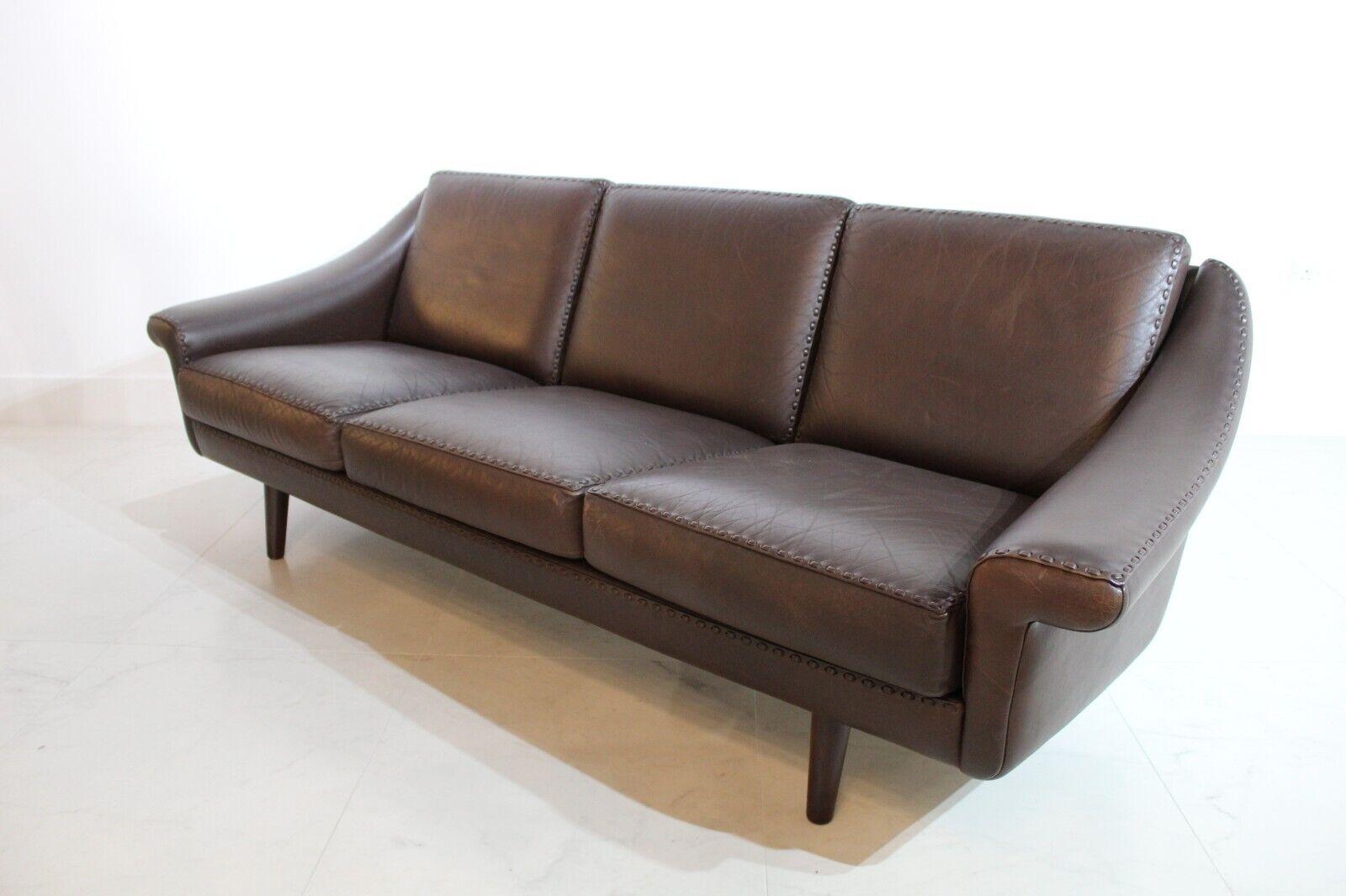 Danish Brown Leather Sofa, Three-Seater, 1970's In Good Condition In London, GB