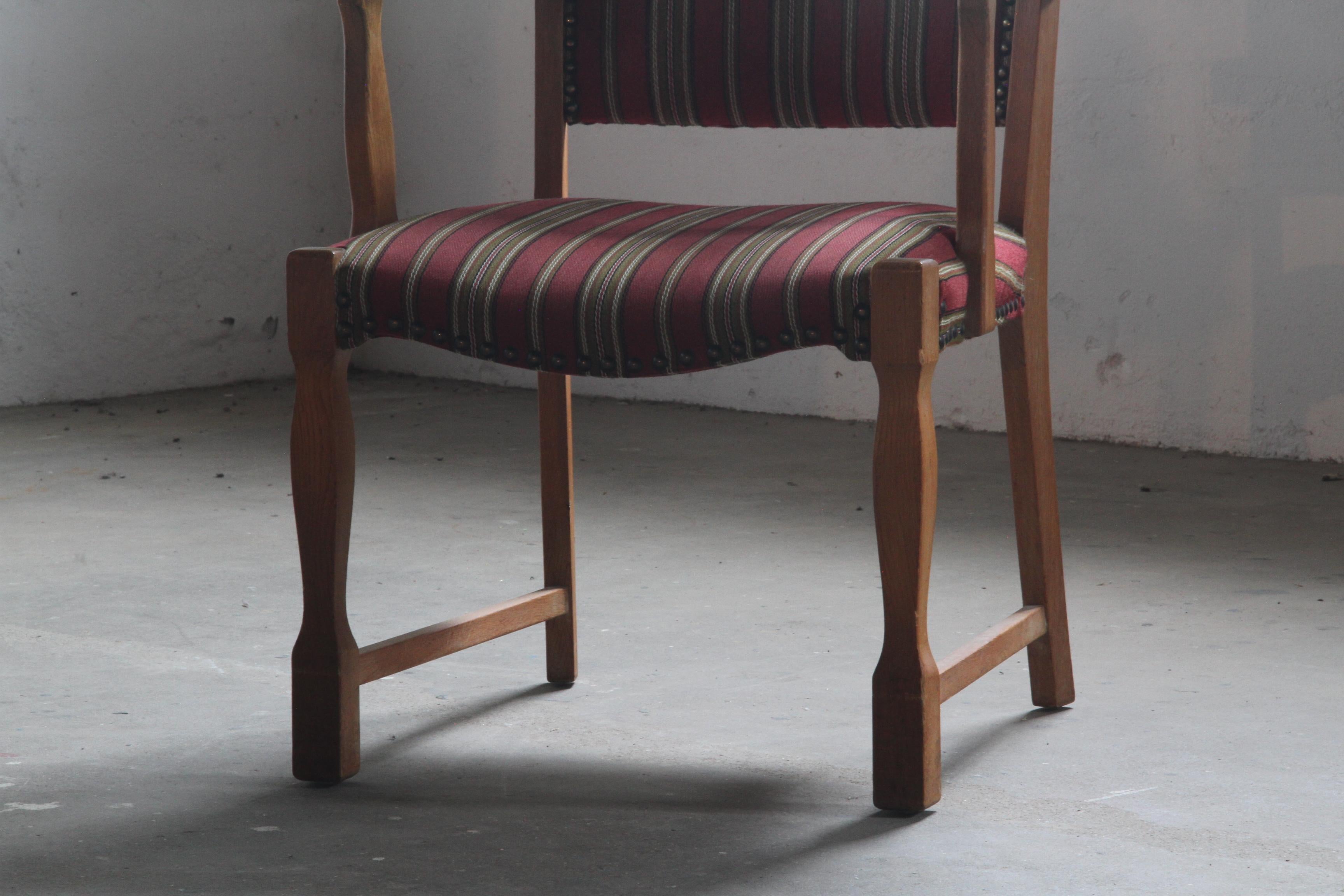 Poltrona danese brutalista d'epoca in Oak, stile Henning Kjærnulf, anni '60 In condizioni buone in vendita a Store Heddinge, DK