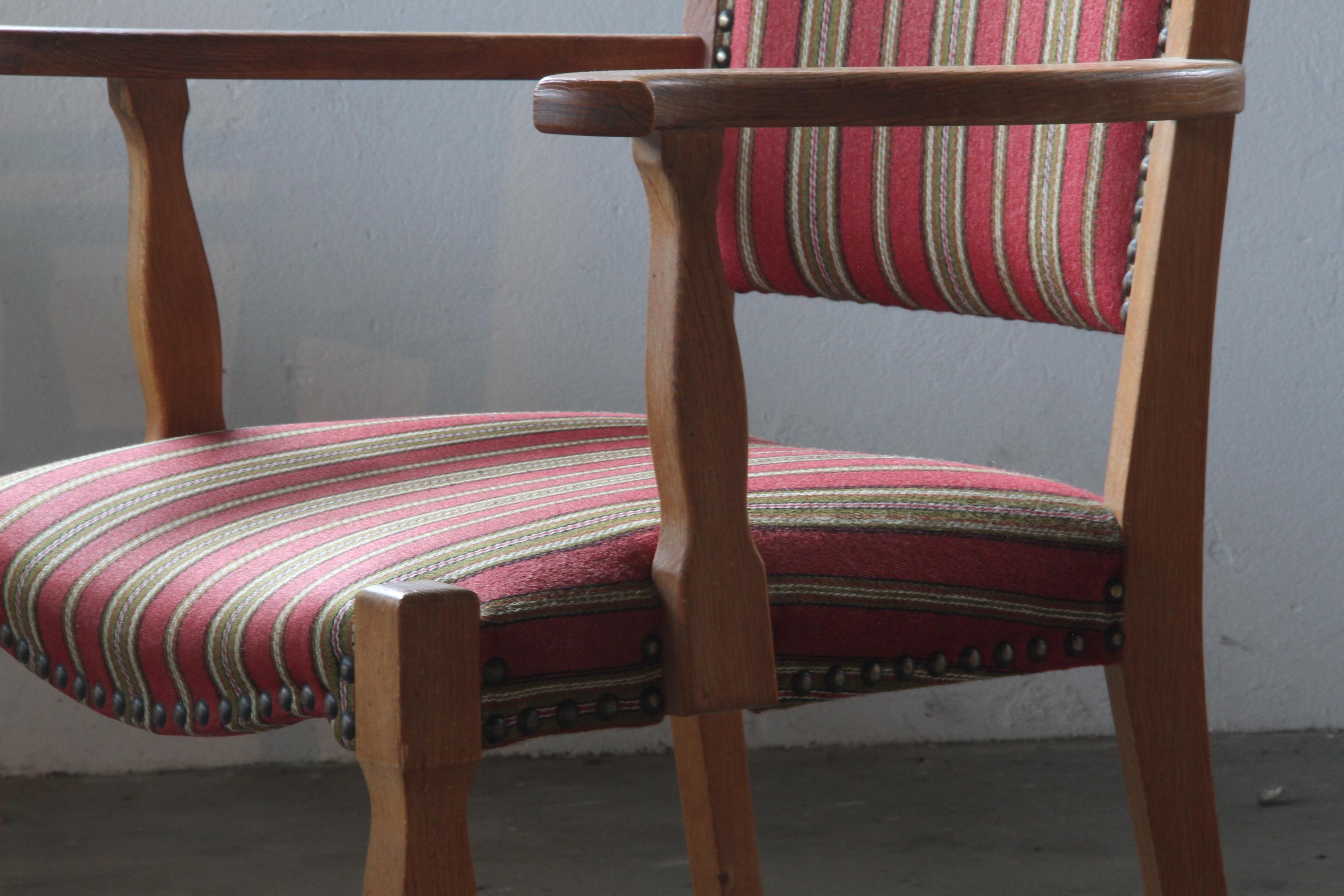 Metà XX secolo Poltrona danese brutalista d'epoca in Oak, stile Henning Kjærnulf, anni '60 in vendita