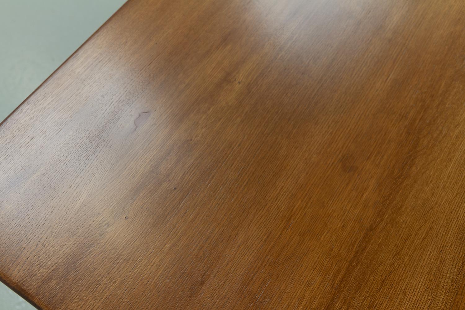 Vintage Danish Brutalist Oak Dining Table, 1960s. For Sale 3