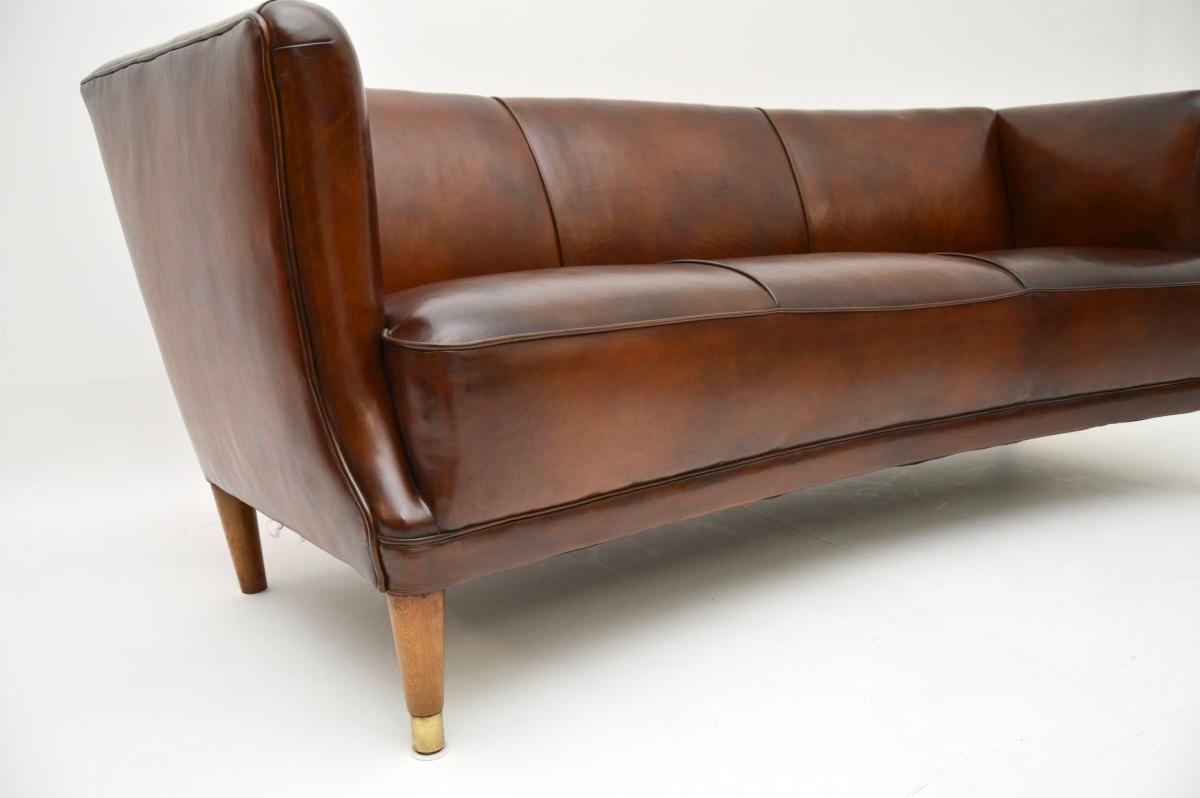 Vintage Danish Cabinetmaker Leather Sofa For Sale 6