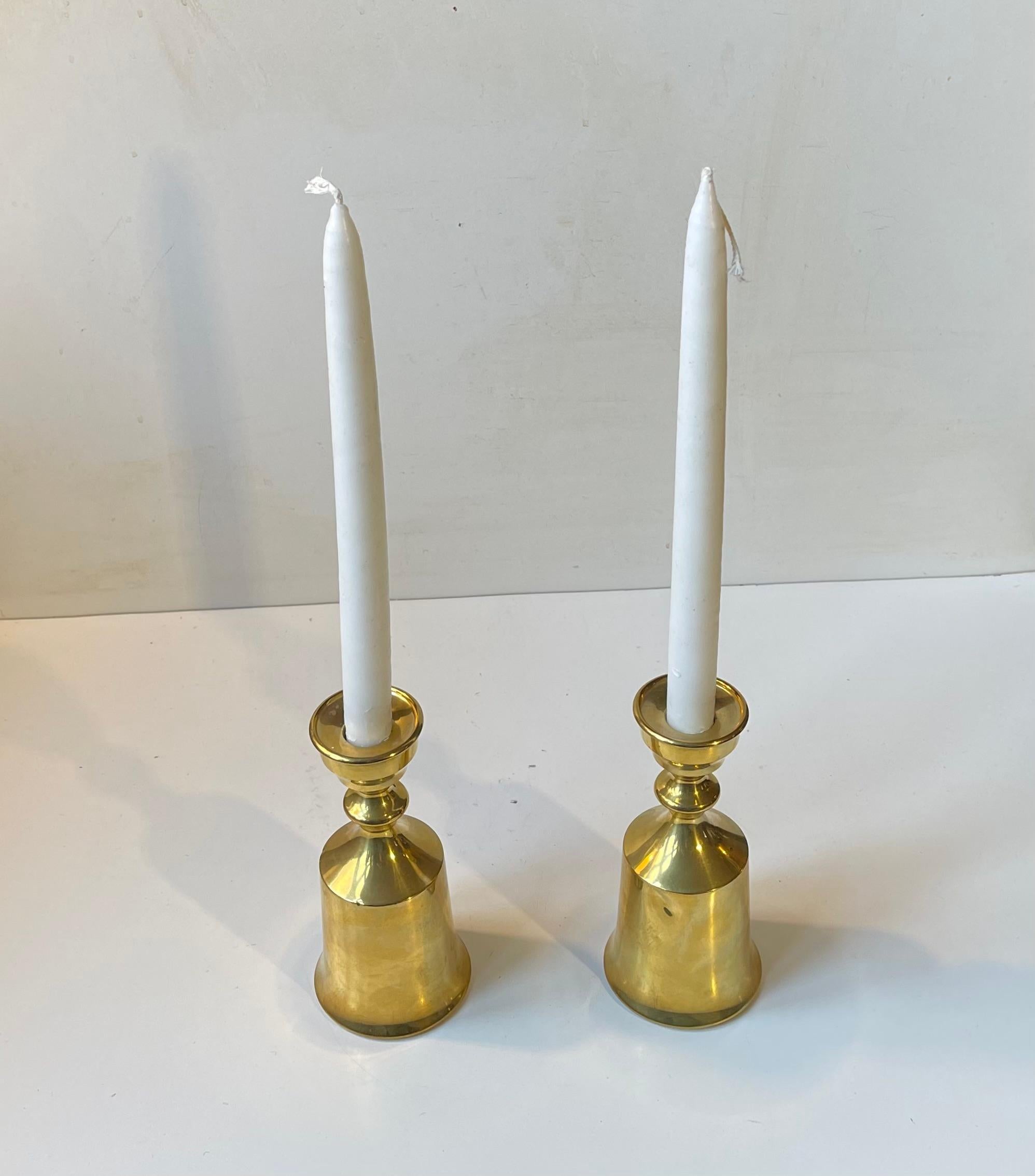 Scandinavo moderno Candelabri danesi d'epoca in ottone di Boyes Metalkunst, anni '70, set di 2 in vendita