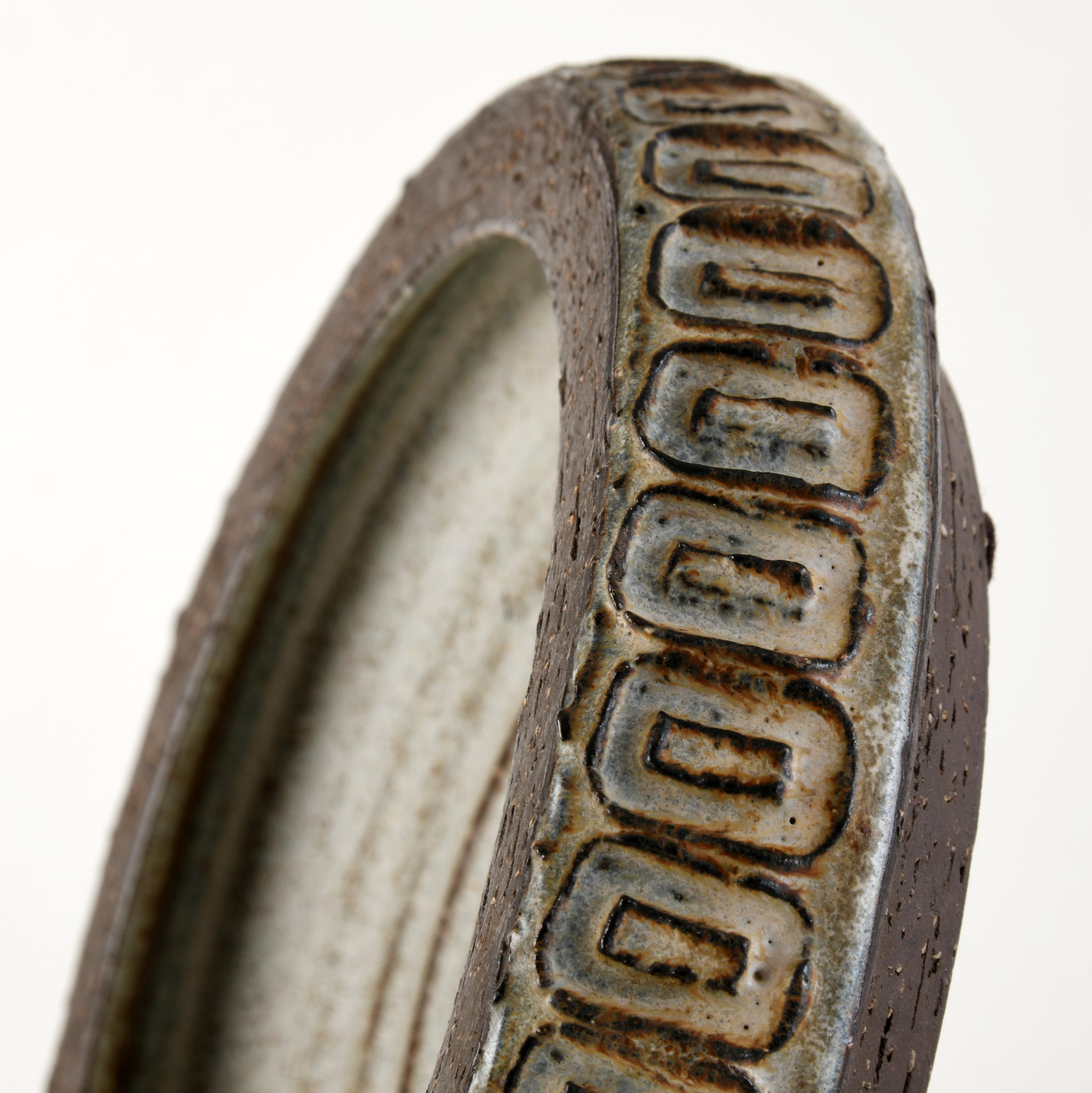 Danese Ciotola danese d'epoca in ceramica di Helge Bjufstrøm per il laboratorio Michael Andersen in vendita