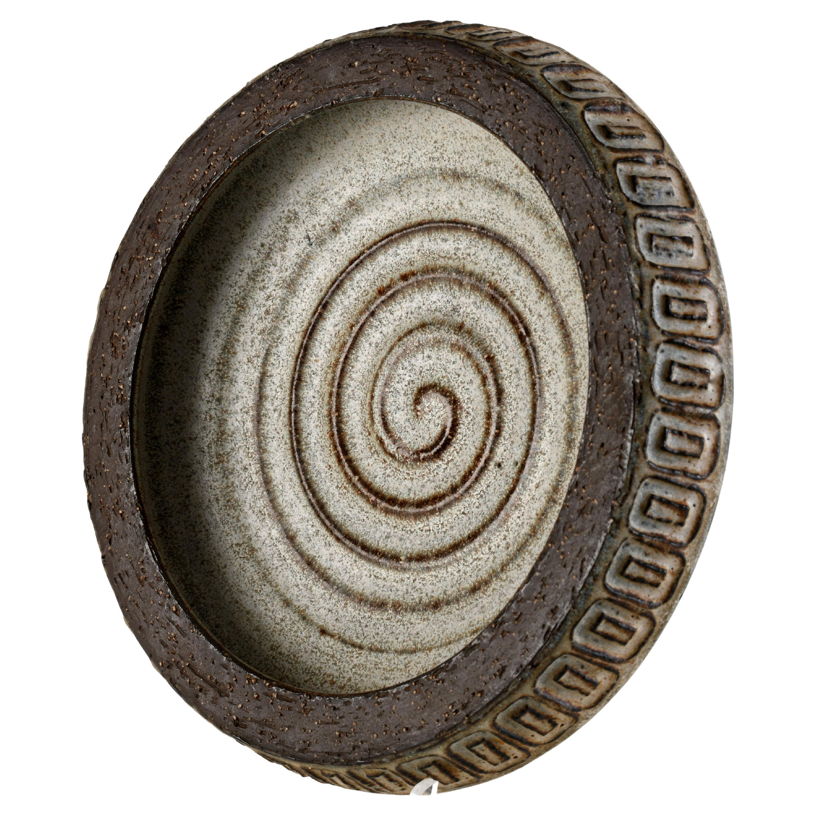 Ciotola danese d'epoca in ceramica di Helge Bjufstrøm per il laboratorio Michael Andersen in vendita