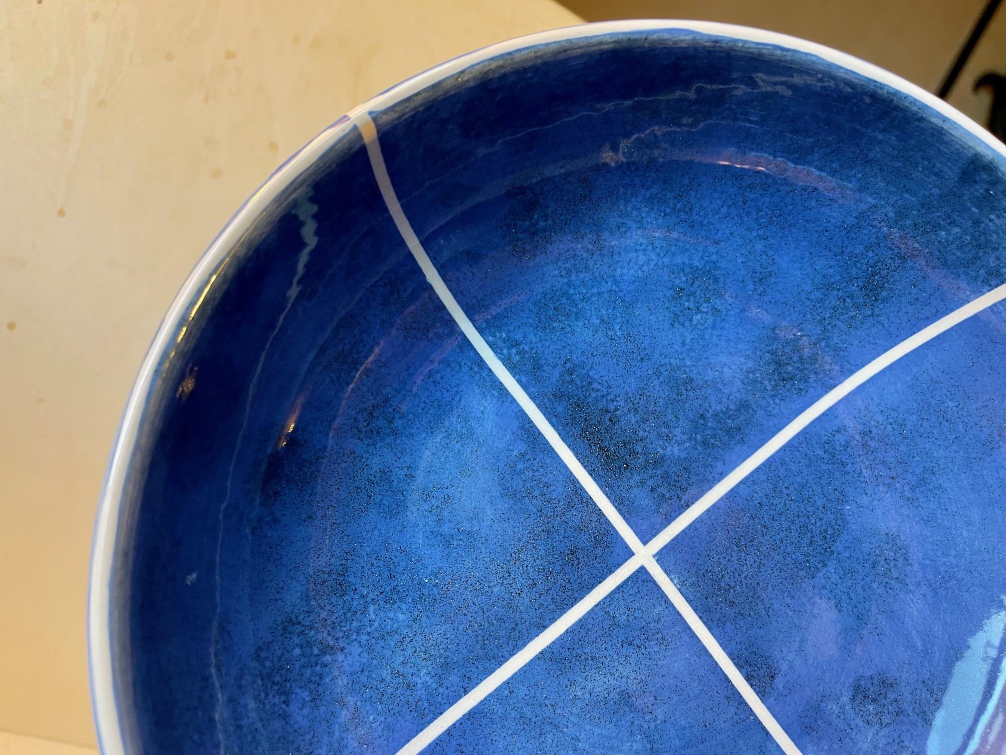 Vintage Danish Ceramic Bowl with Blue Glaze, Signed, 1970s In Good Condition For Sale In Esbjerg, DK