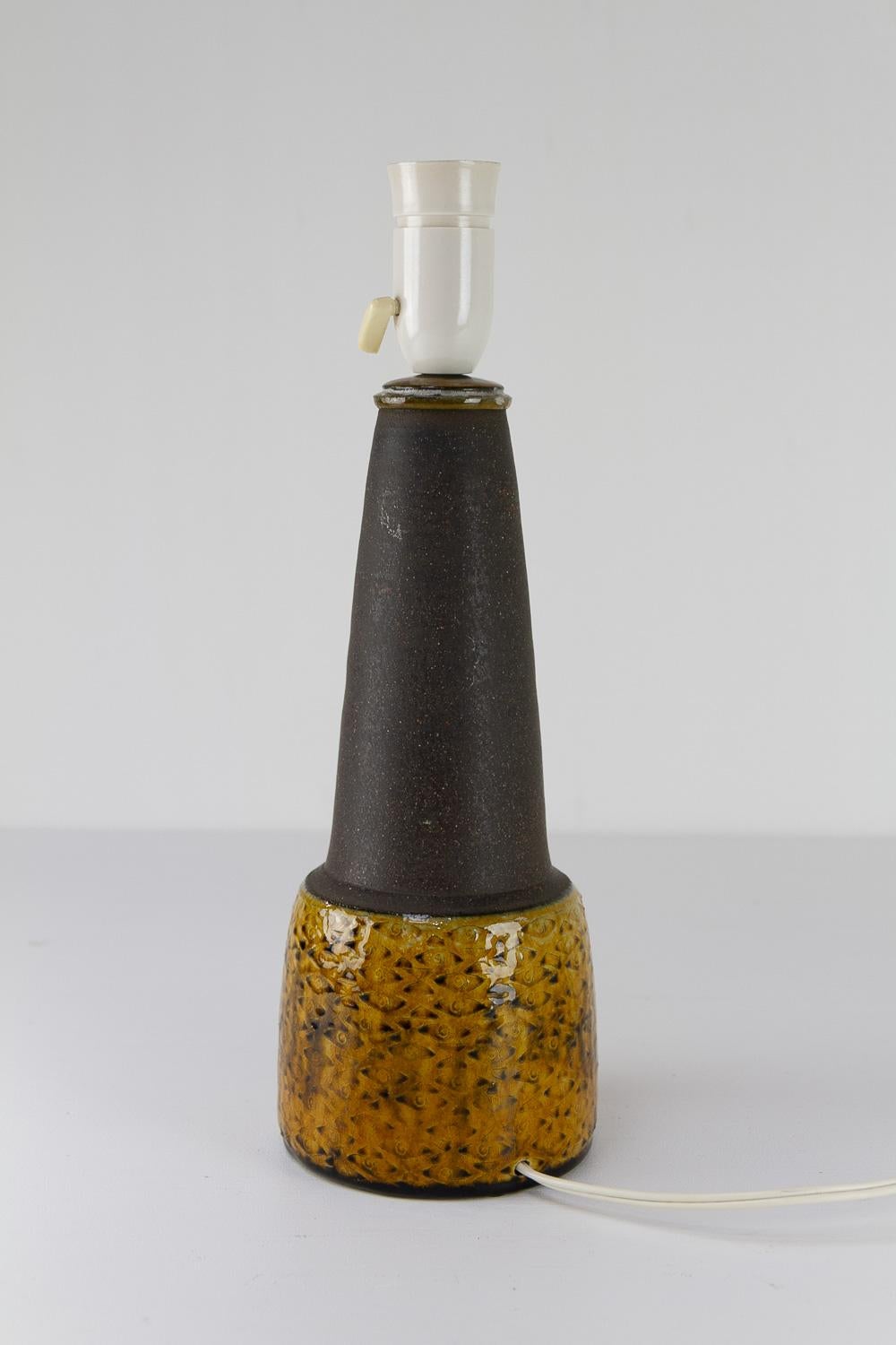 Lampe de table vintage en céramique danoise par Nils Kähler, années 1960. Bon état - En vente à Asaa, DK