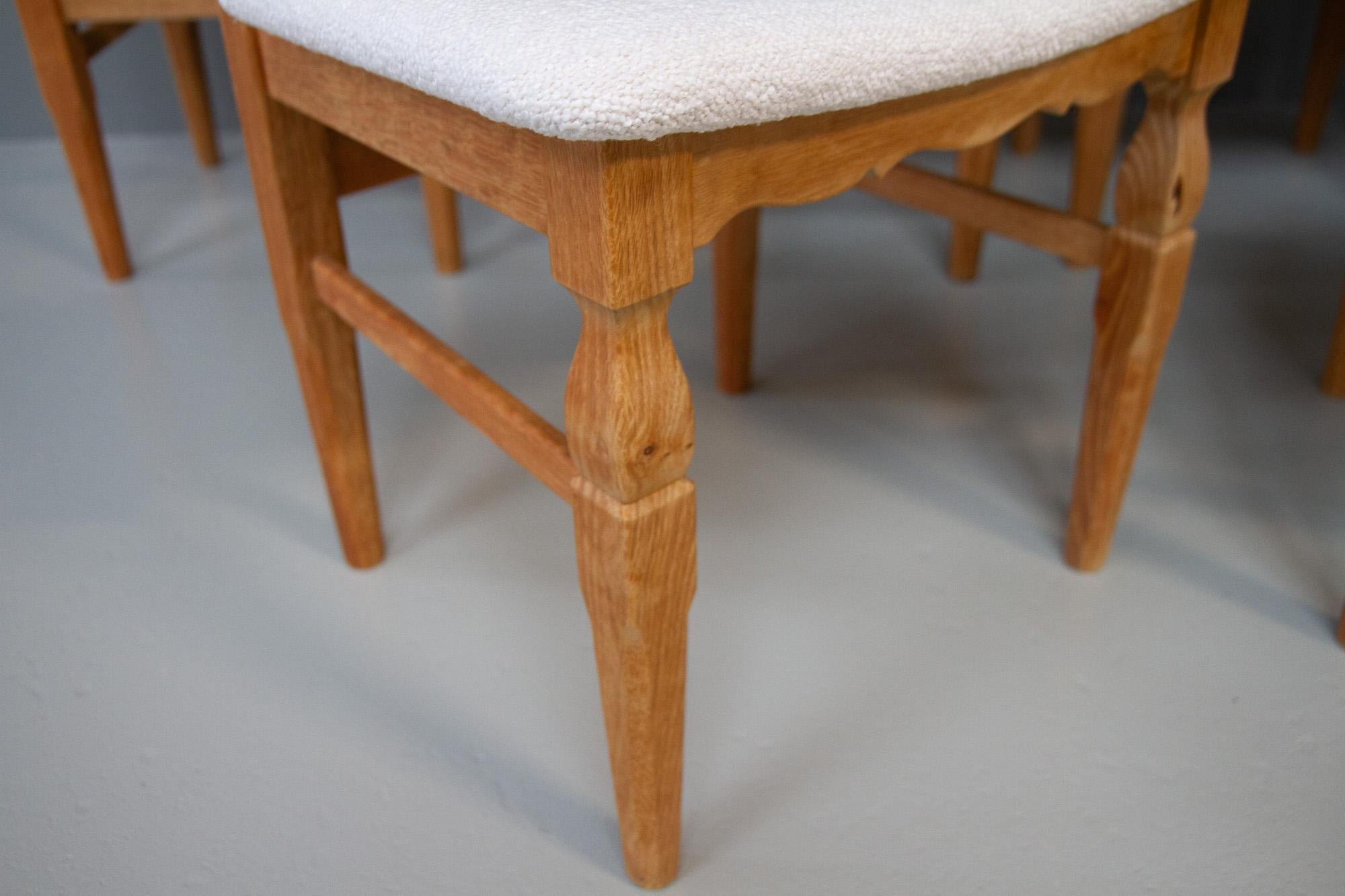 Vintage Danish Chairs in Oak and Bouclé by Henning Kjærnulf 1960s, Set of 6 6