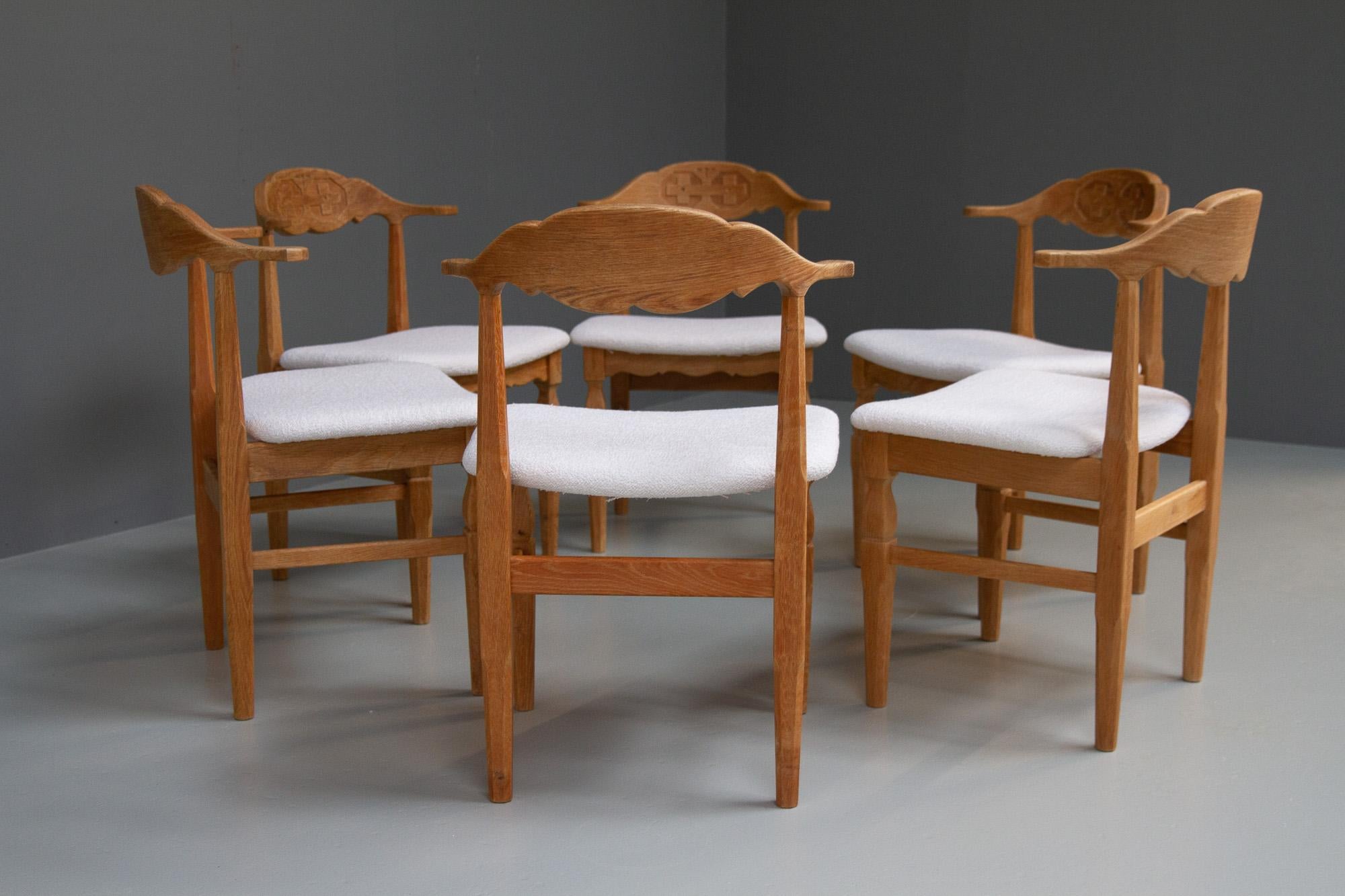 Vintage Danish Chairs in Oak and Bouclé by Henning Kjærnulf 1960s, Set of 6 9