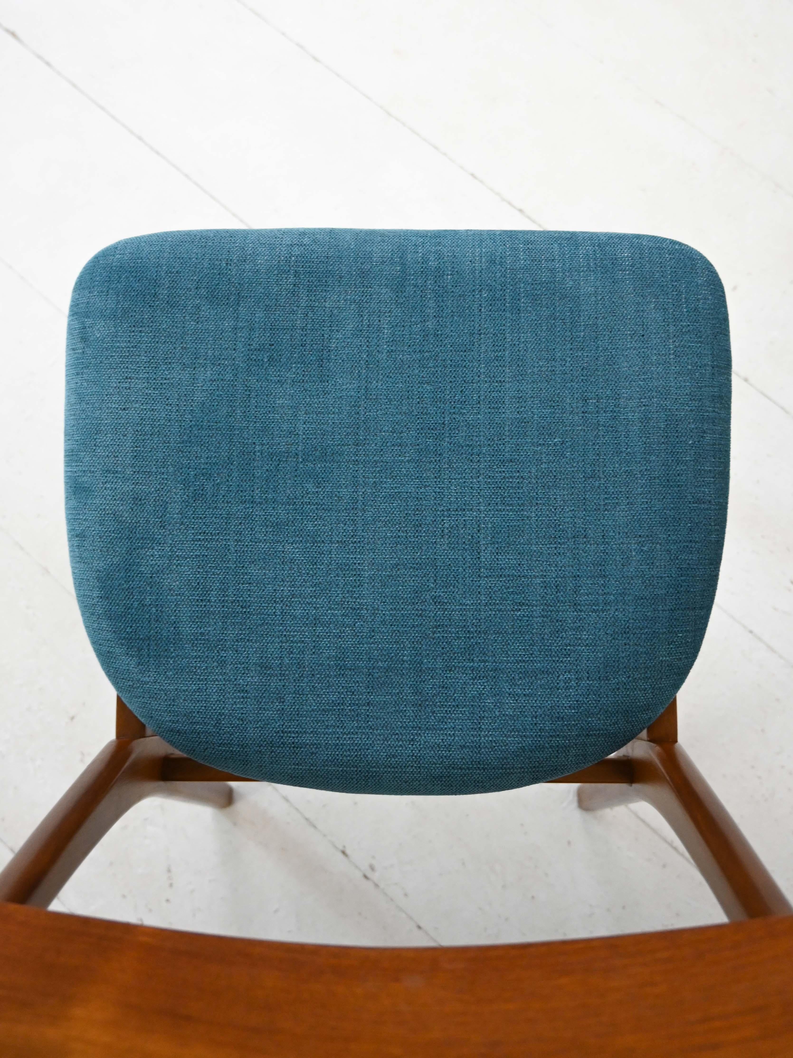 Vintage Danish Chairs with Upholstered Seat For Sale 5