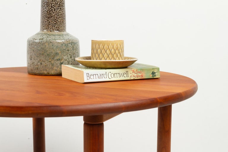 Vintage Danish Cherry Side Tables by Haslev Møbelsnedkeri, 1990s, Set of 2 For Sale at 1stDibs