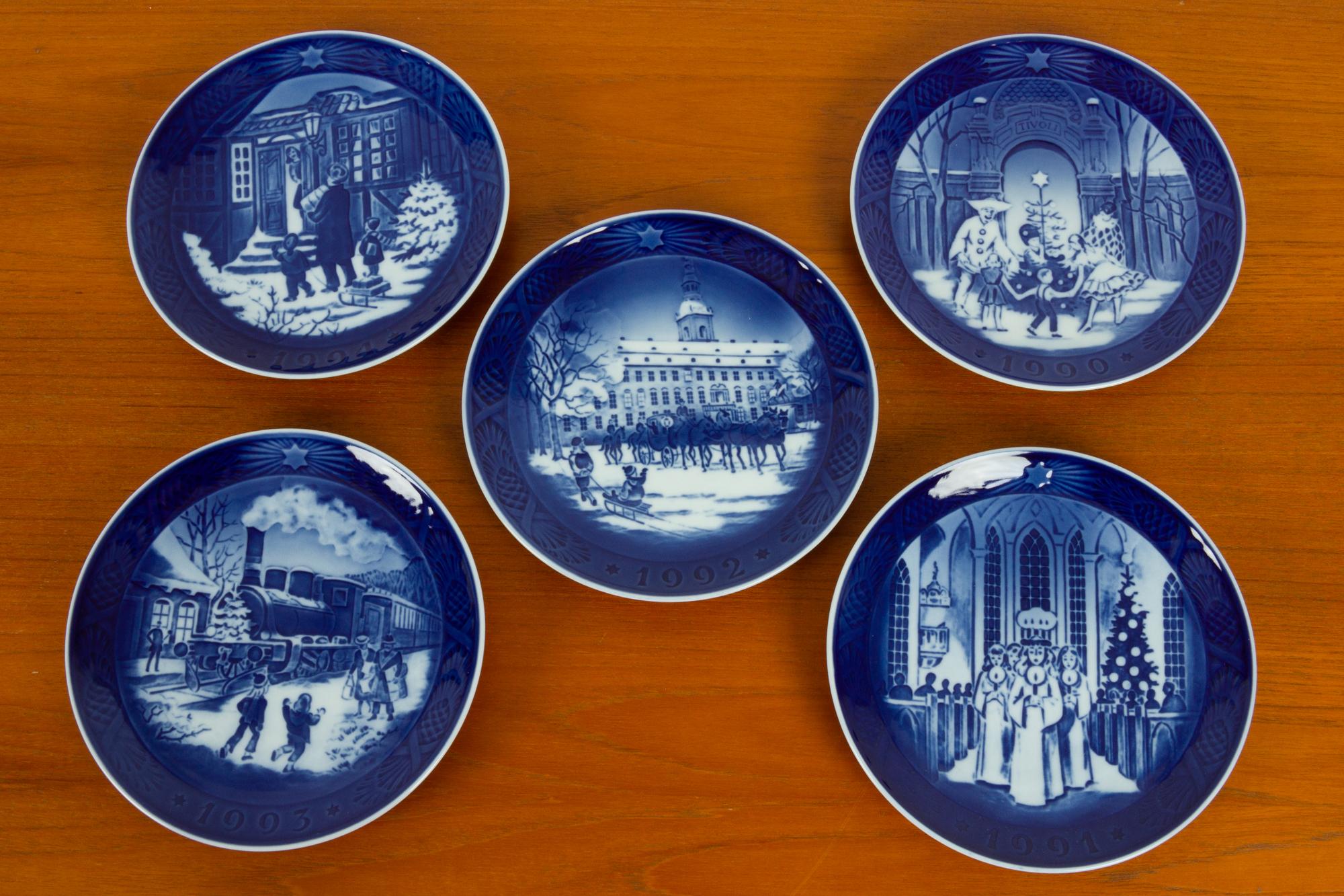 blue danish plates