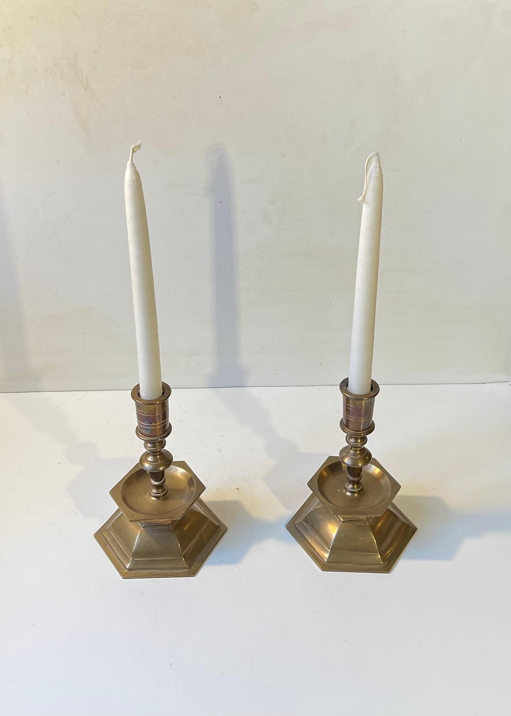 Vintage Danish Church Altar Candlesticks in Brass, 1930s In Good Condition For Sale In Esbjerg, DK