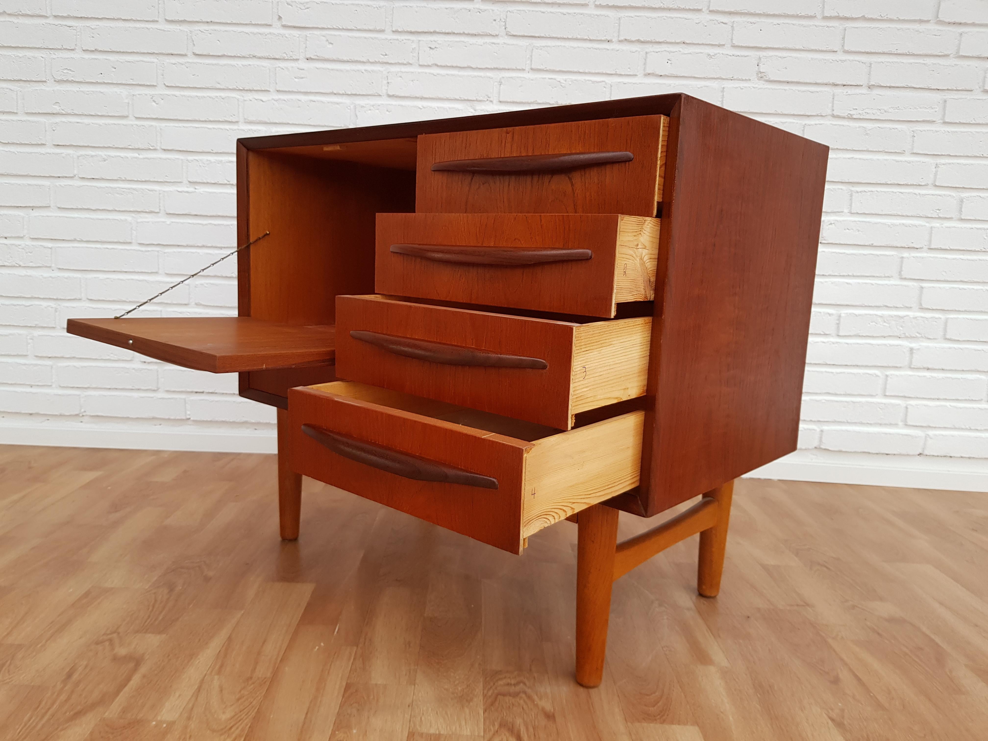 Scandinavian Modern Vintage Chest, Danish Design, Teak Wood, 1960s For Sale