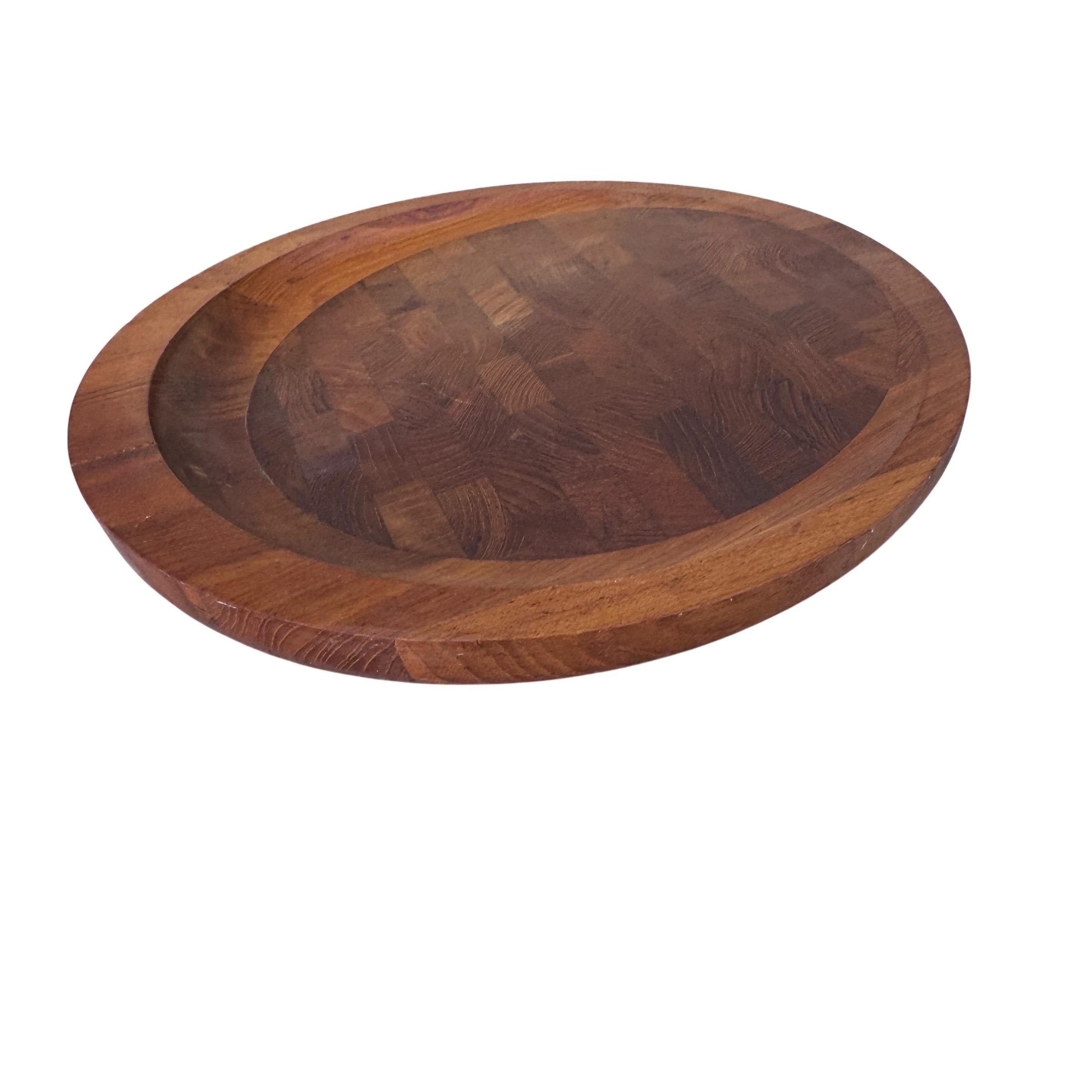 Vintage Danish Dansk Teakholz Schneidebrett Tablett Platte von Jens H. Quistgaard im Zustand „Gut“ im Angebot in Cordova, SC