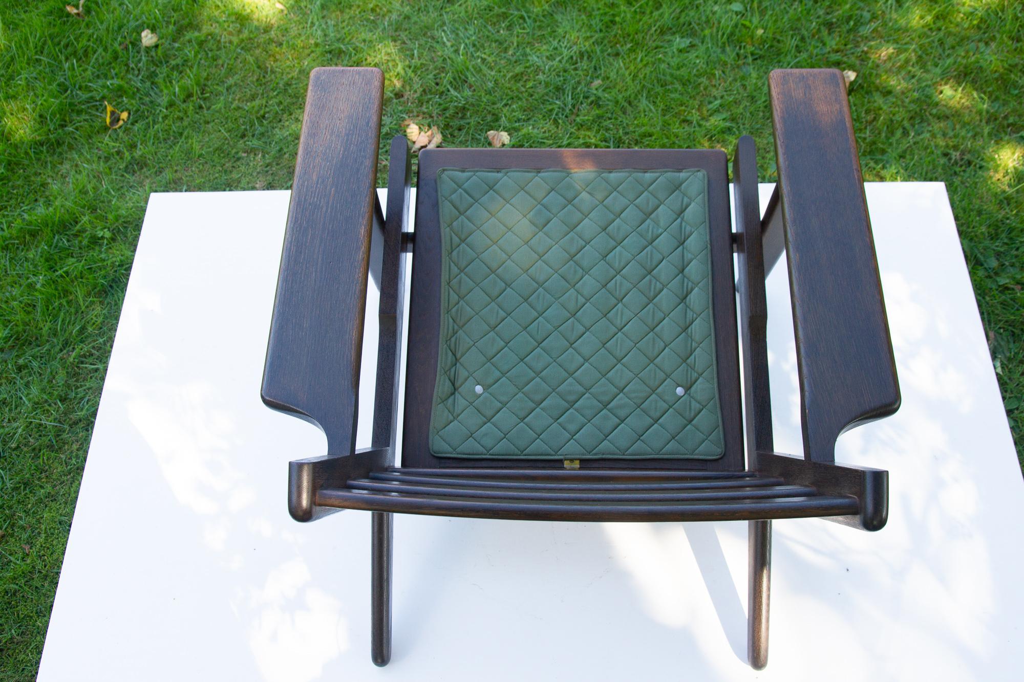 Vintage Danish Dark Oak Lounge Chair GE290 by Hans J. Wegner, 1970s For Sale 12