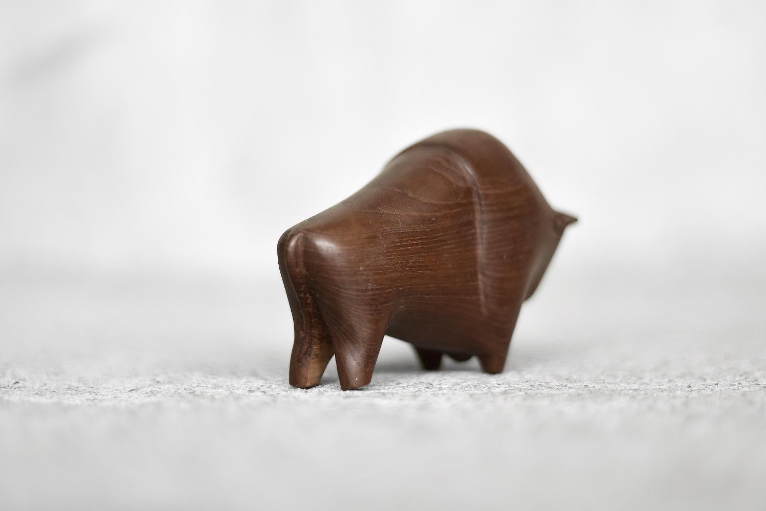 Vintage Danish Dark Teak Bison Figurine, 1960s in vendita 1
