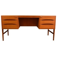 Vintage Danish design Chr. Møller teak desk