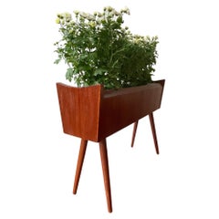 Vintage Danish Design Plant Stand, Vintage Planter, Wooden Plant Box, Sixties
