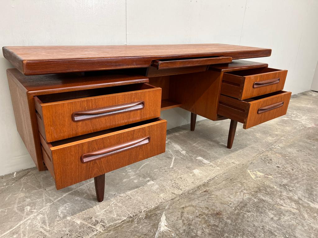 20th Century Vintage Danish designed 1960's teak minimalistic floating desk For Sale