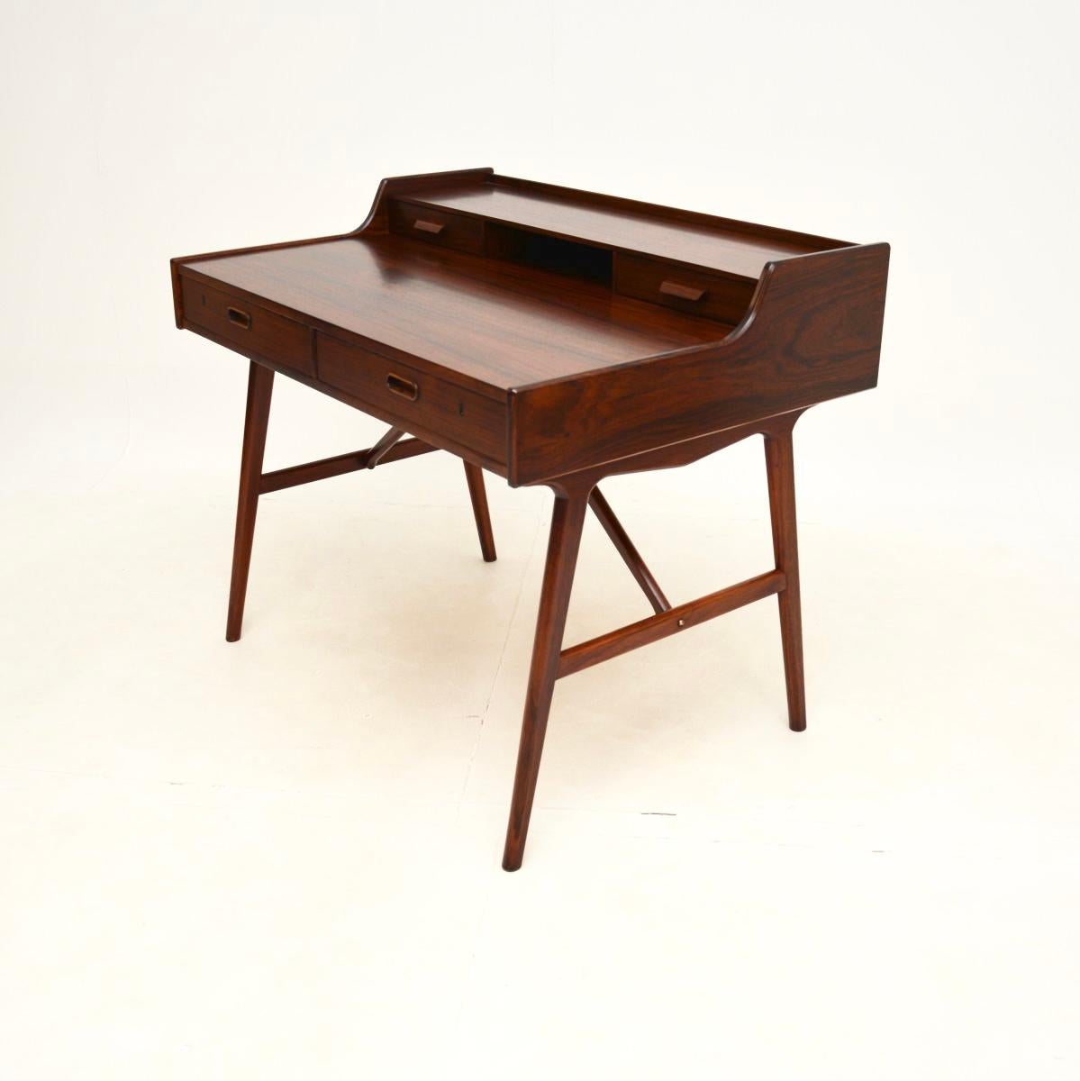 Vintage Danish Desk by Arne Wahl Iversen In Good Condition For Sale In London, GB