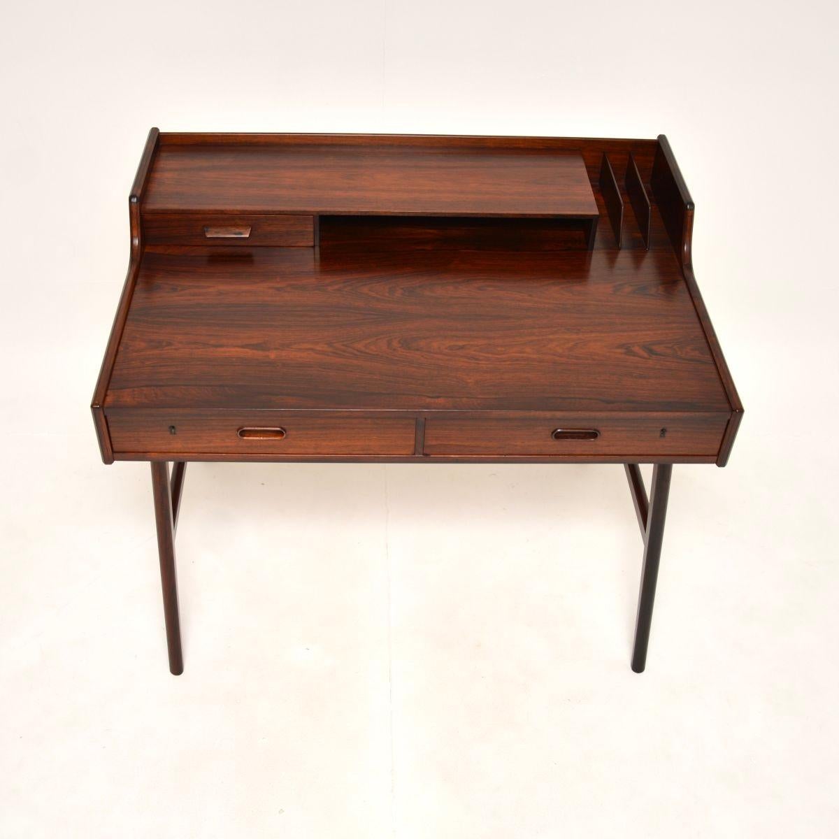 Scrivania danese vintage di Arne Wahl Iversen in vendita 1