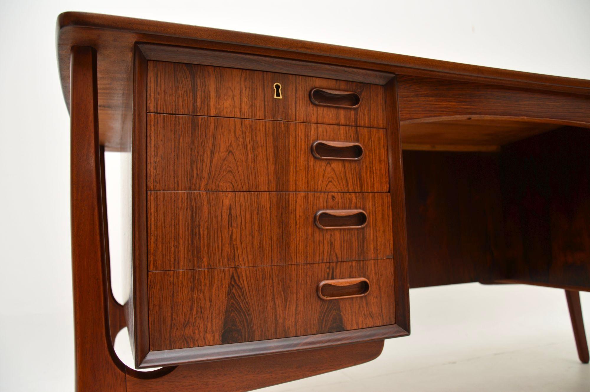 Vintage Danish Desk by Svend Aage Madsen for HP Hansen 3